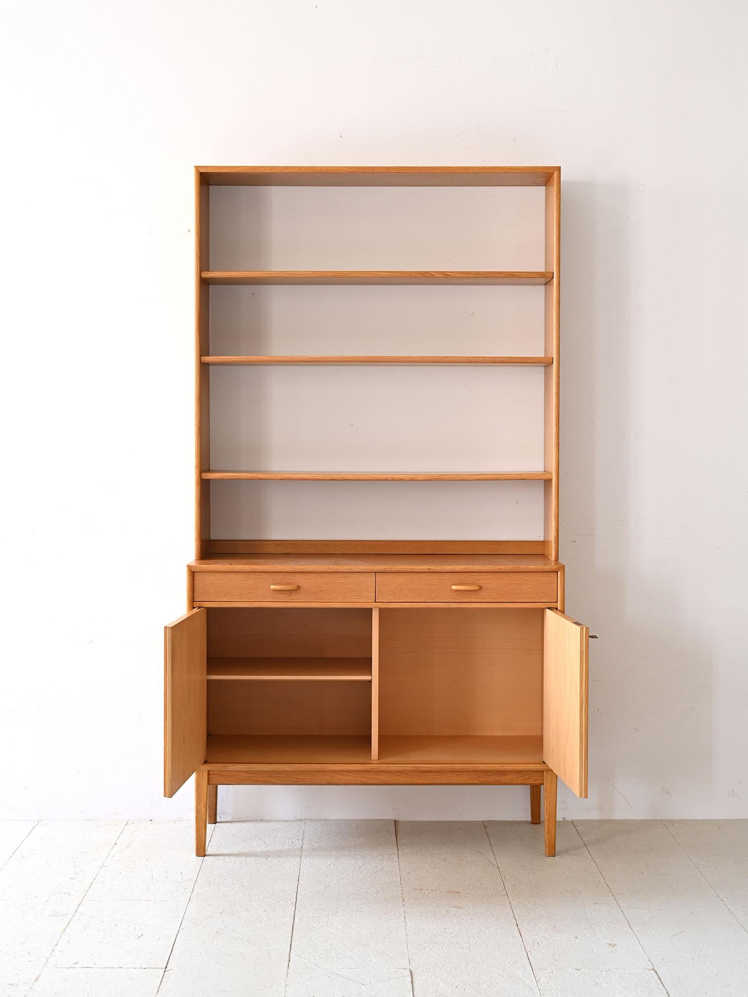 Scandinavo moderno Libreria vintage in rovere in vendita