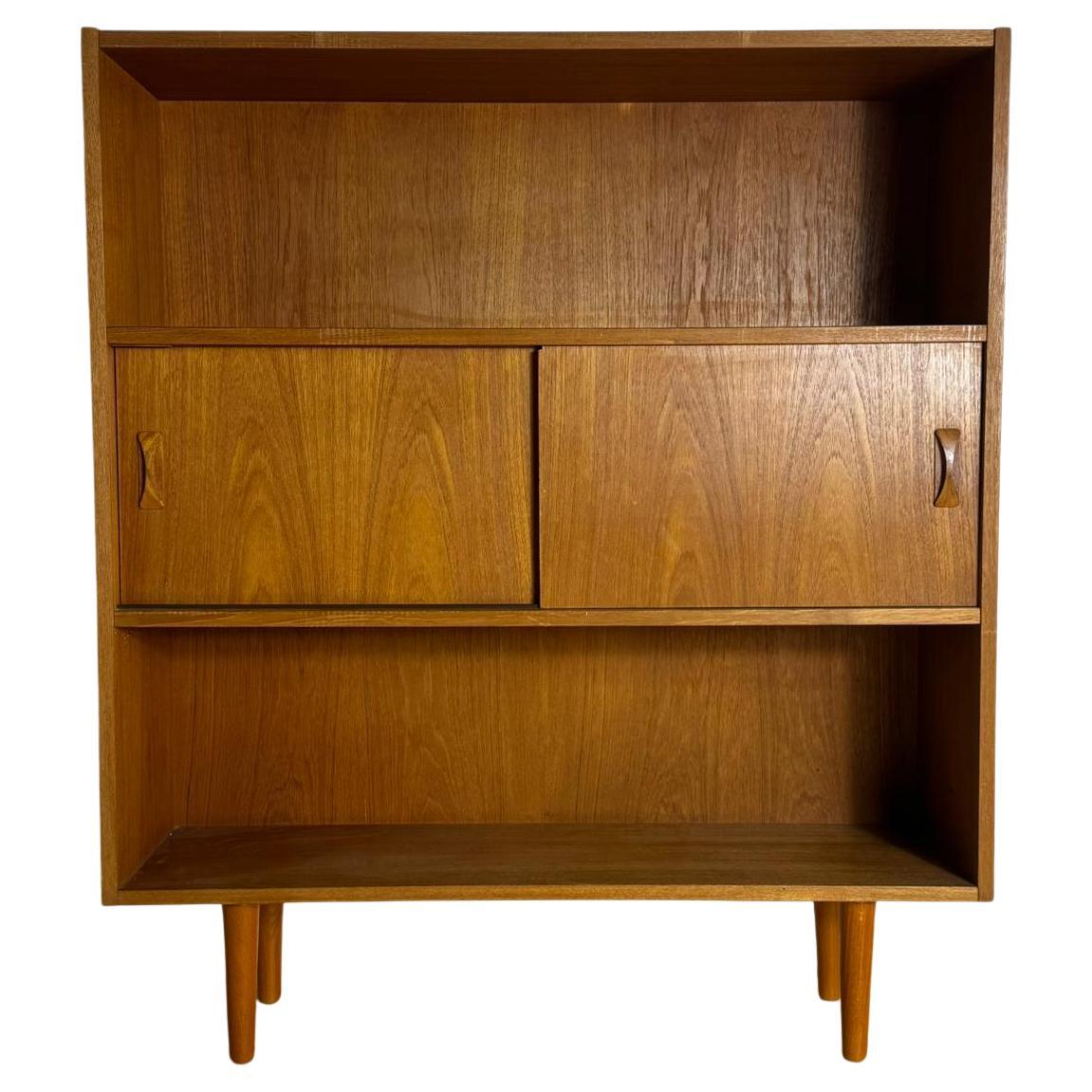 Libreria Vintage in Teak – Clausen 
Son (Design Danese, Anni 
60) im Angebot