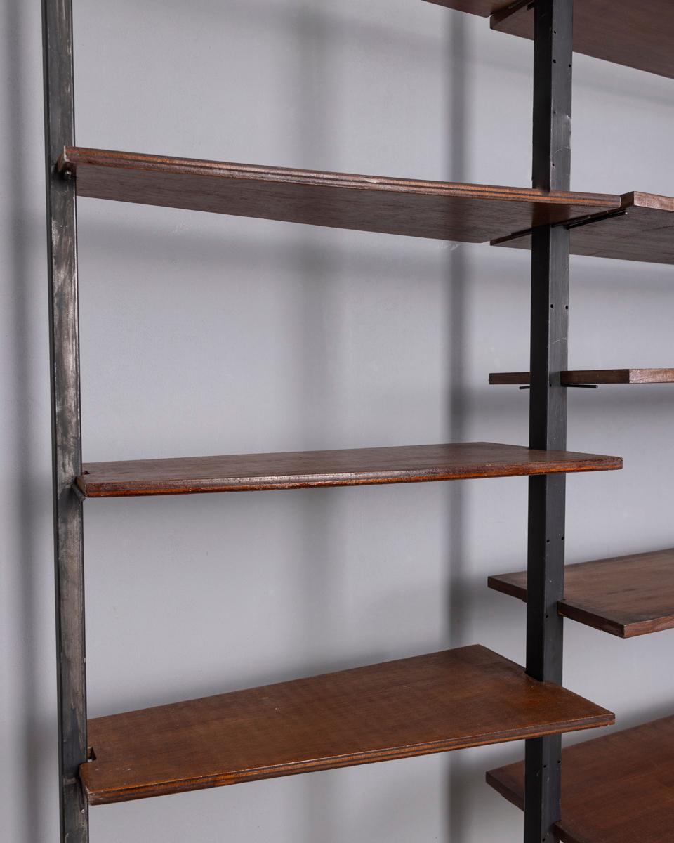 Libreria vintage terra cielo degli anni '60 in metallo e legno, design Italiano Metal en venta