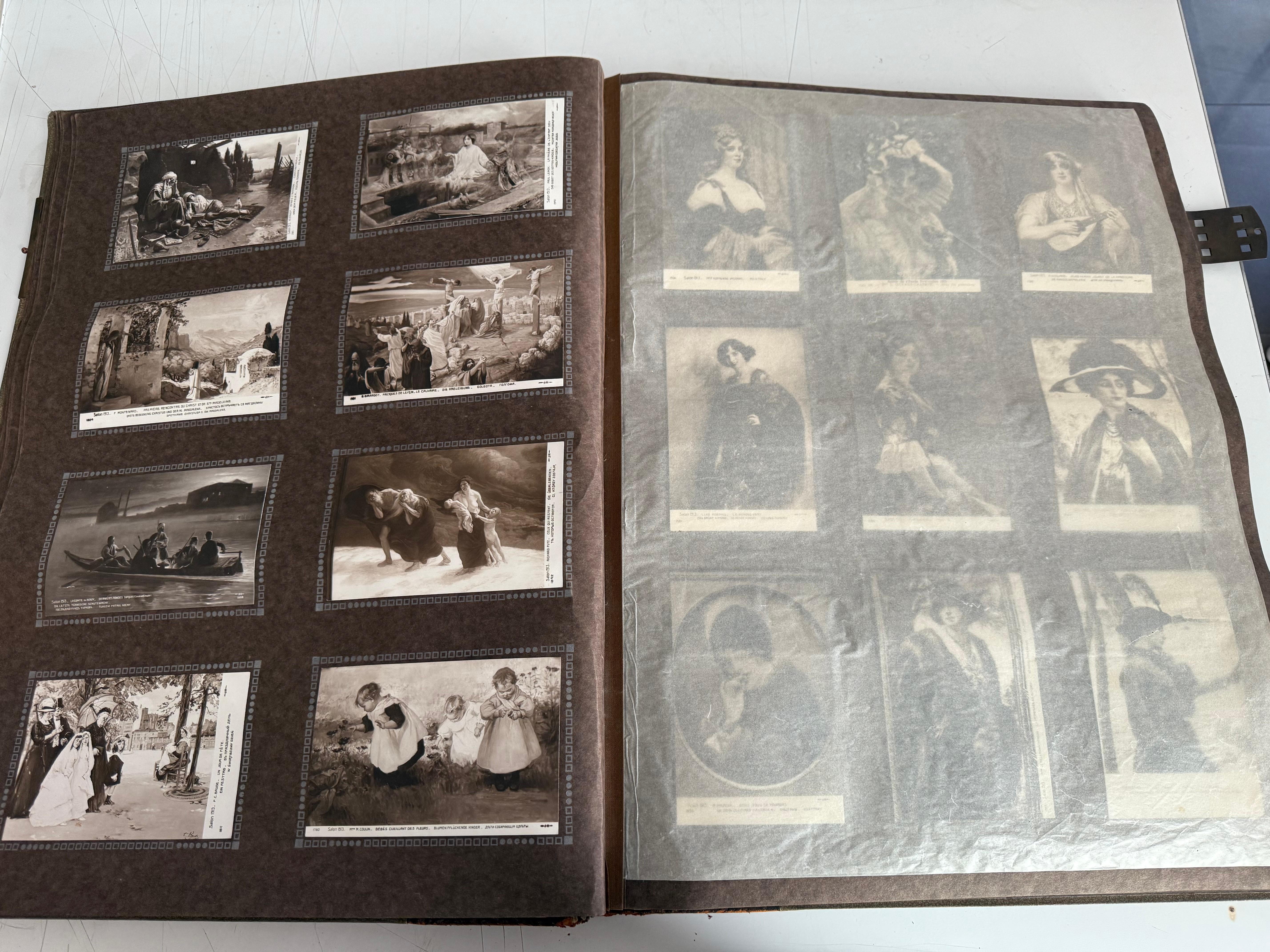 Collection de livres anciens de photos et de portraits français du 19e siècle en vente 2
