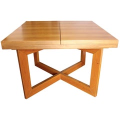 Libro Extendable Dining Table