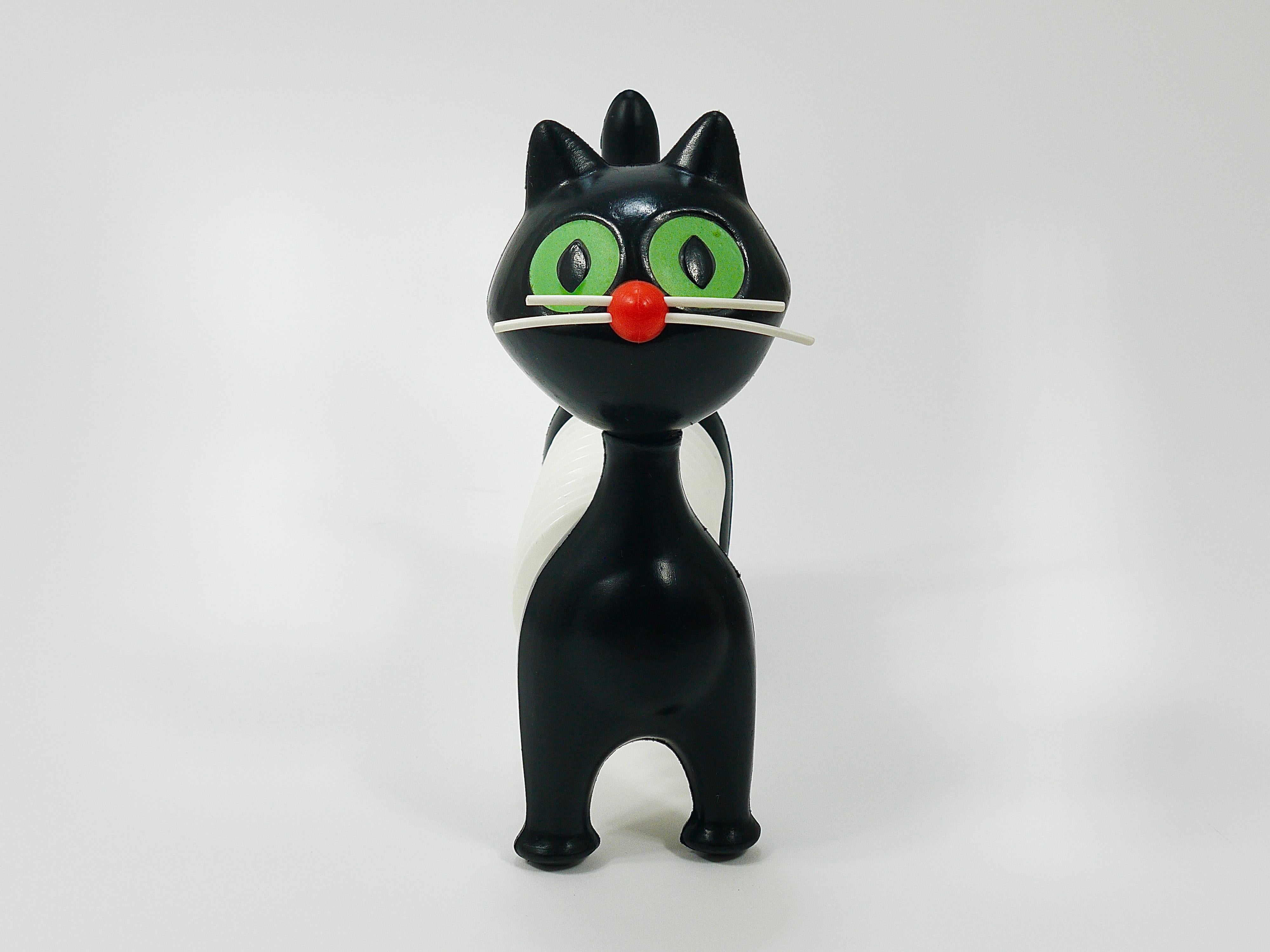 Plastique Libuse Niklova Accordion Squeaky Toy Cat 