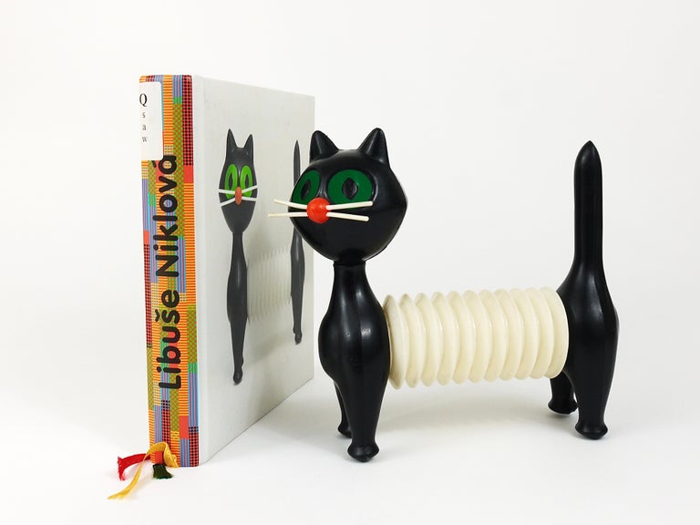 Libuse Niklova Accordion Squeaky Toy Cat „Tomcat“ by Fatra, Czechoslovakia  1960s For Sale at 1stDibs