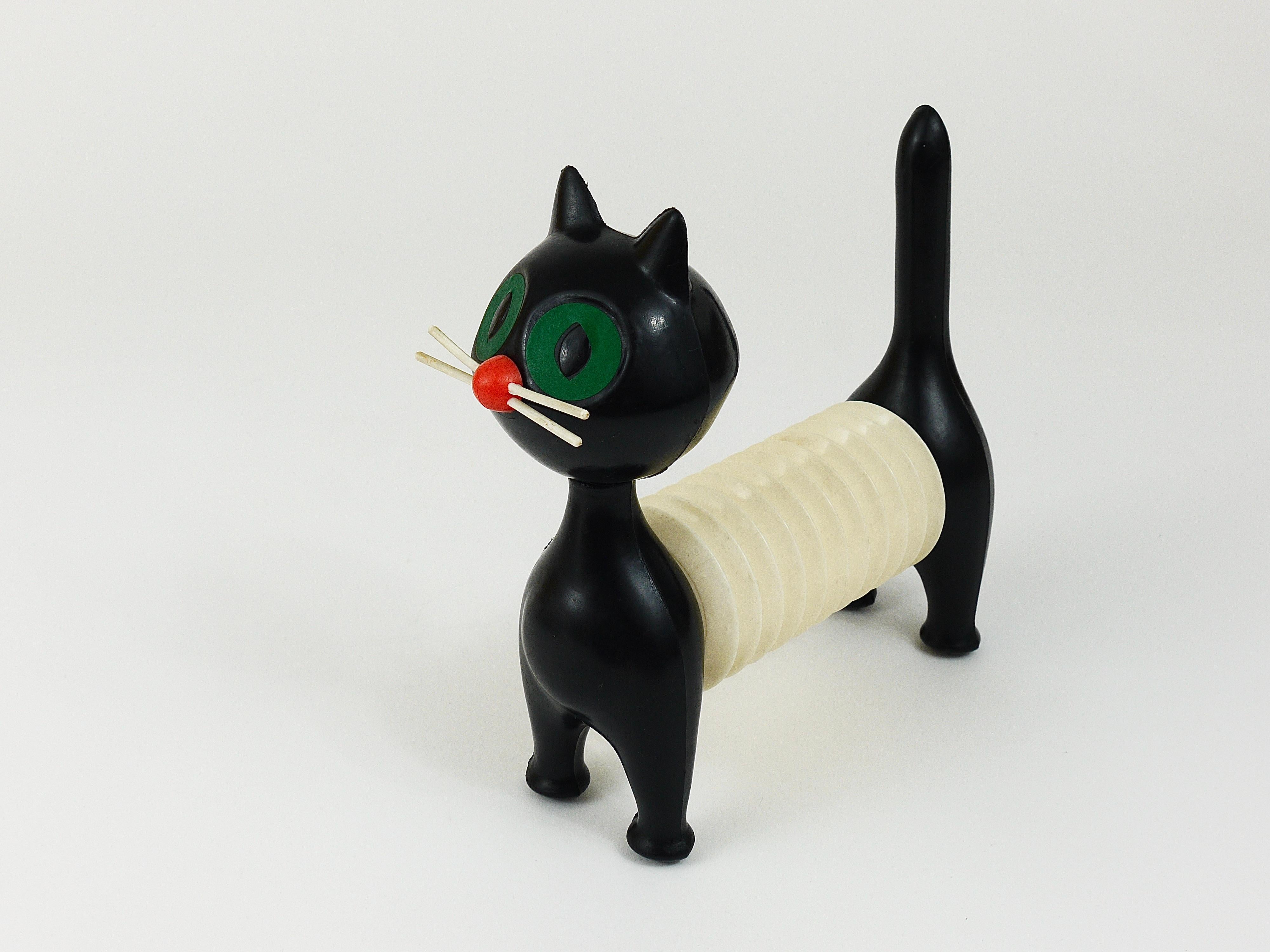 Libuse Niklova Accordion Squeaky Toy Cat „Tomcat“ by Fatra, Czechoslovakia 1960s 10