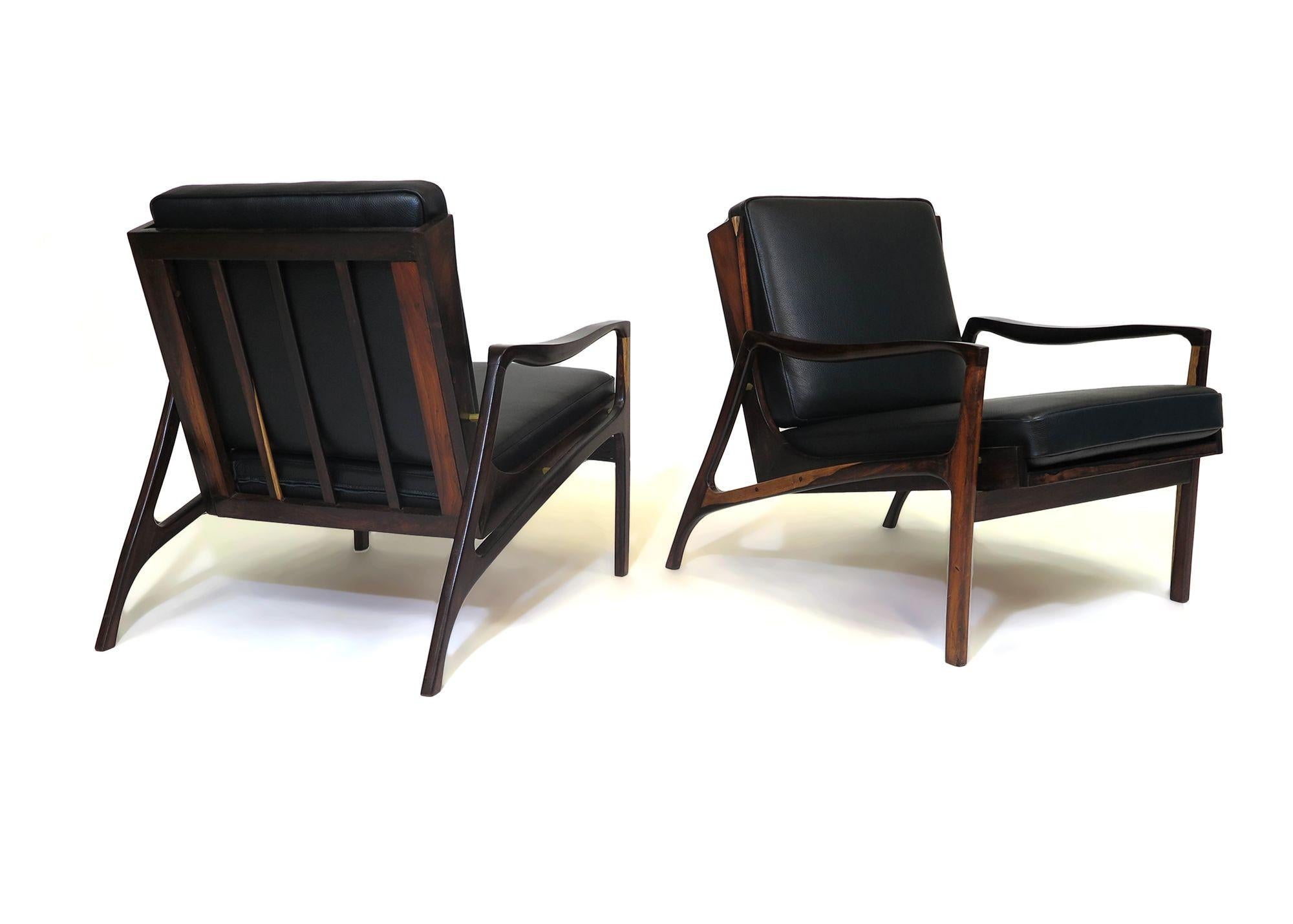 Mid-Century Modern Liceu de Artes e Officios Brazilian Rosewood Lounge Chairs For Sale