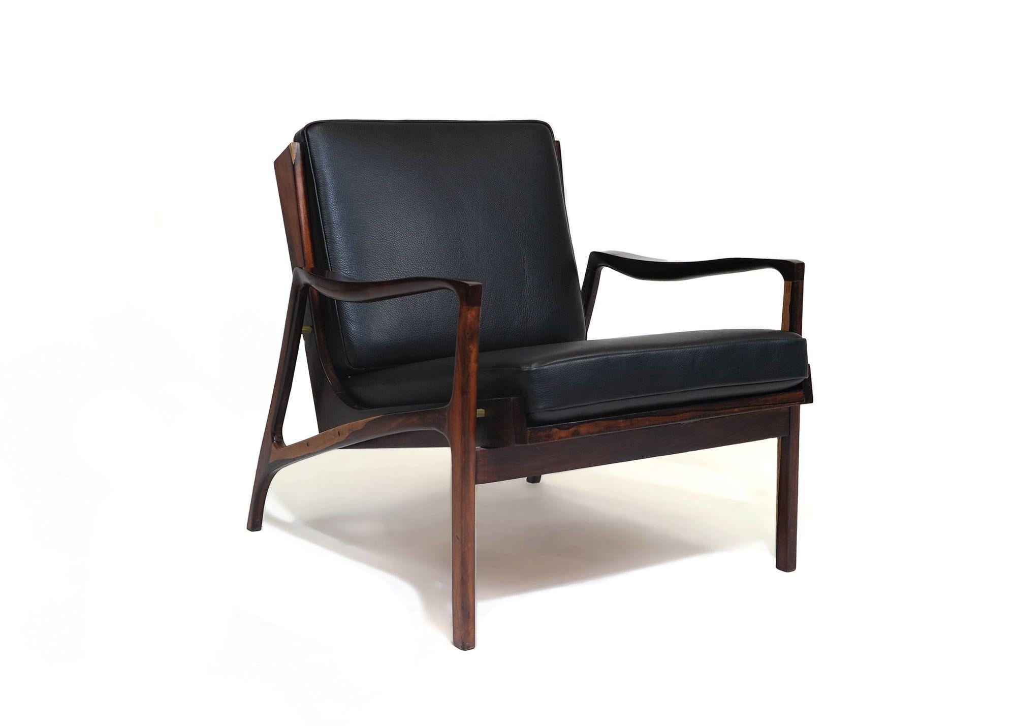Liceu de Artes e Officios Brazilian Rosewood Lounge Chairs For Sale 2