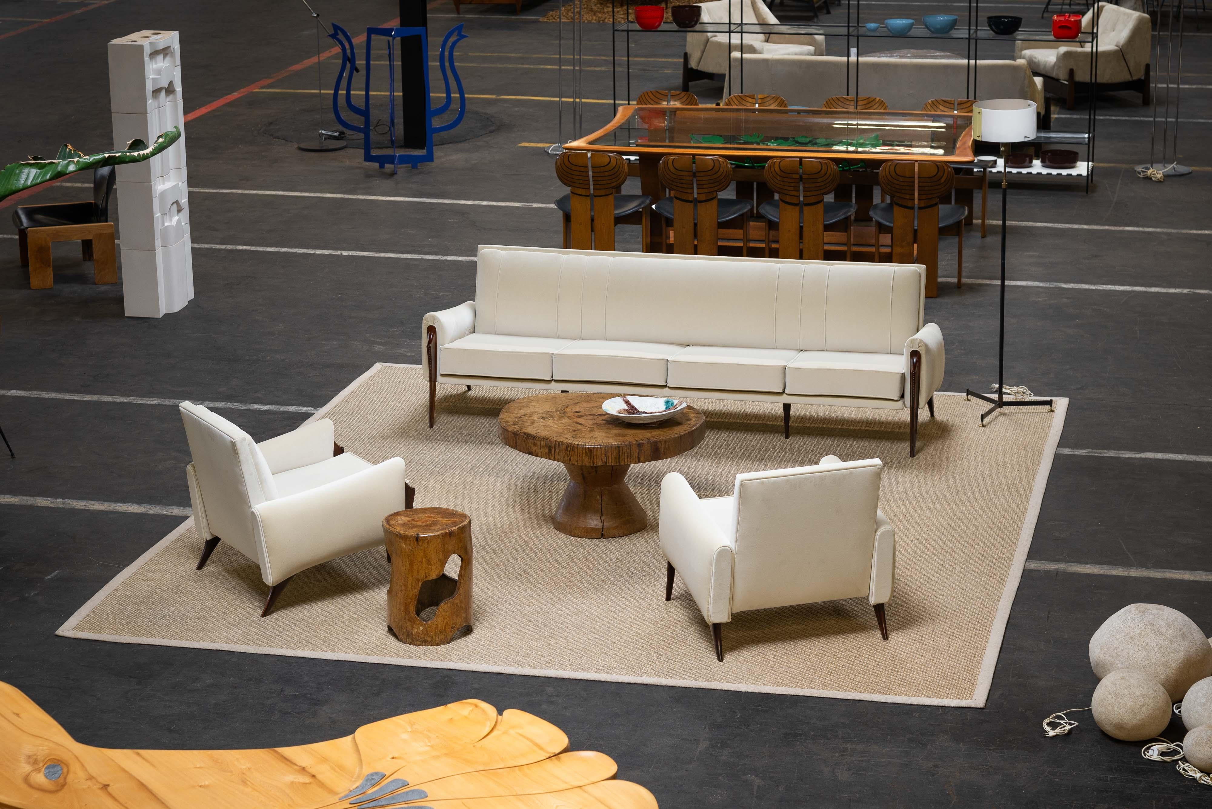 Velvet Liceu de Artes e Oficios lounge chairs Brazil 1955 For Sale