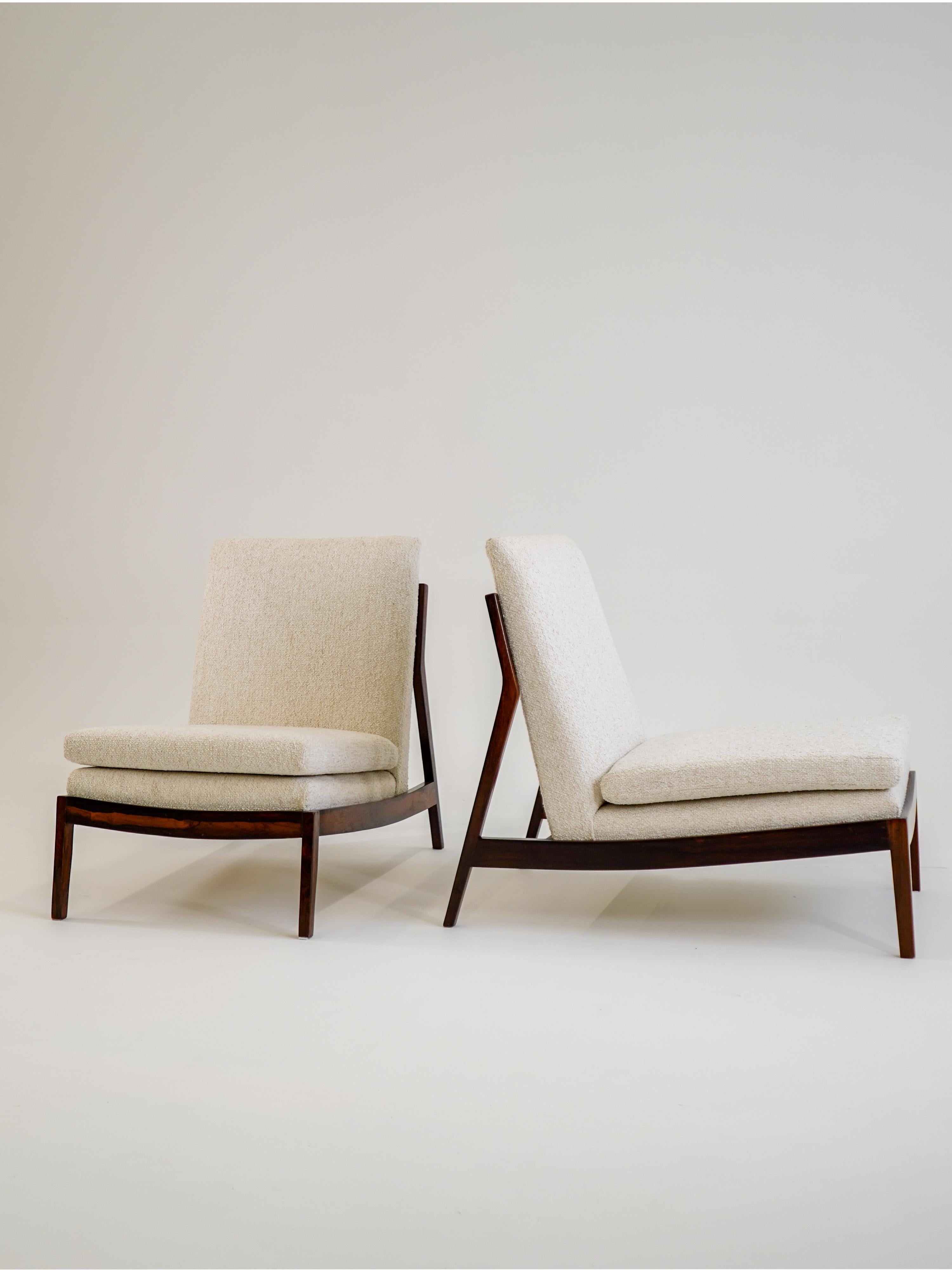 Mid-20th Century Liceu de Artes e Ofícios — Pair of Lounge Chairs, 1960 Mid-Century Modern Brazil For Sale