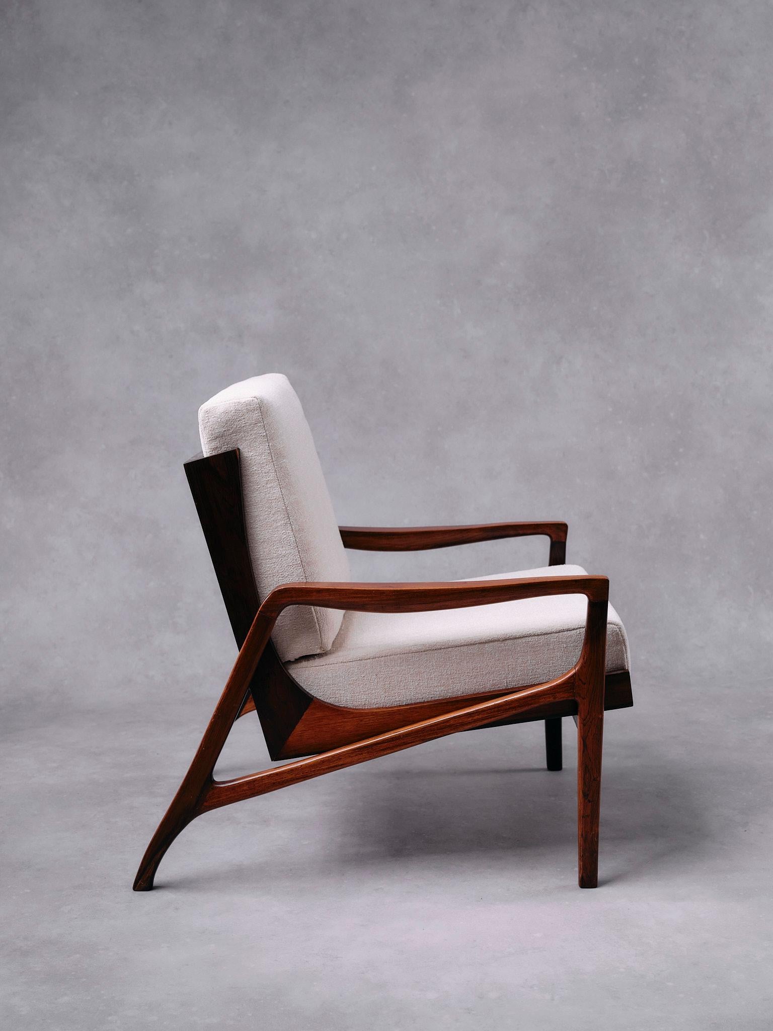 Liceu de Artes e Ofícios
Vintage Armchair
Wood, Upholstery
1960s

Priced individually. Pair available.
Matching Sofa available.