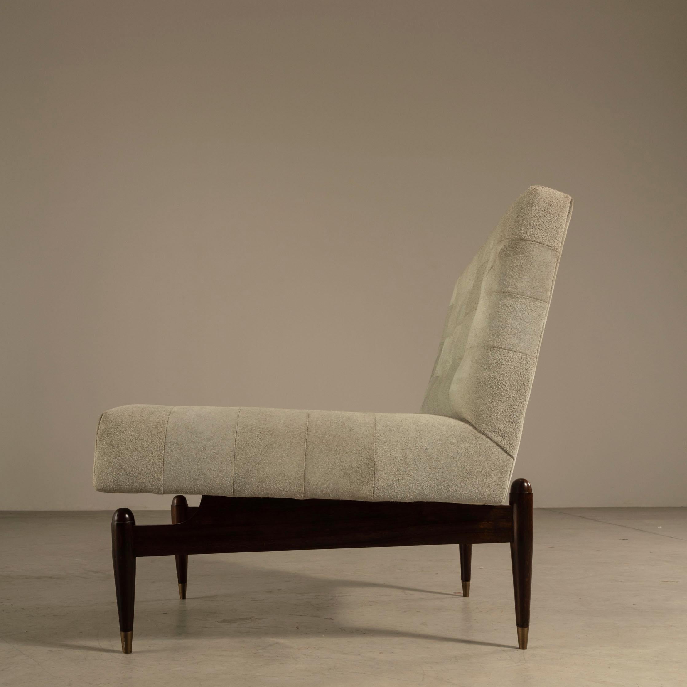 Liceu de Artes & Ofícios Brazilian Chairs, Mid-Century Modern Design For Sale 6