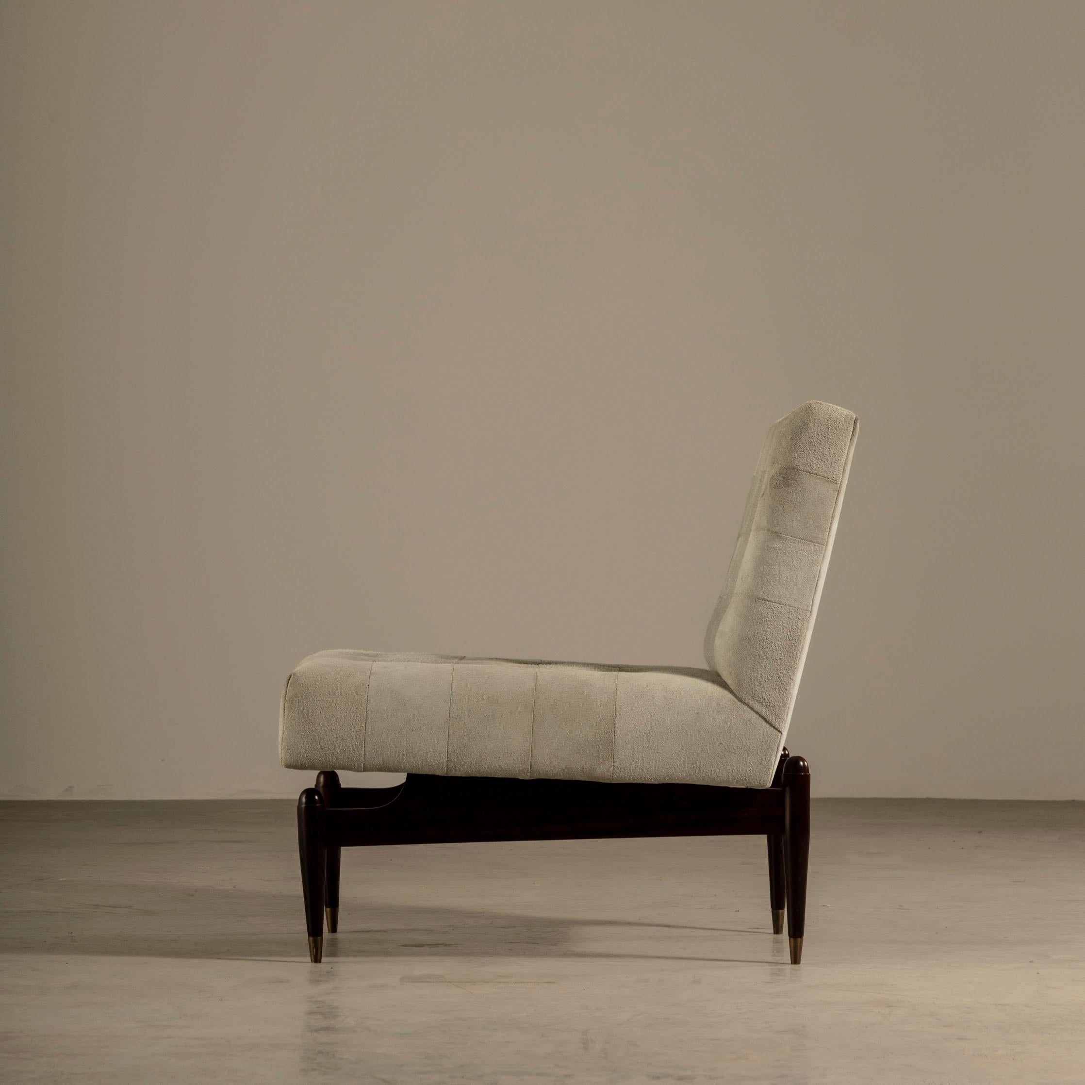 Brass Liceu de Artes & Ofícios Brazilian Chairs, Mid-Century Modern Design For Sale