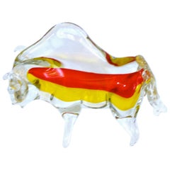 Licio Zanetti Large Murano Bull Sculpture with Red and Yellow Inclusions, 1970