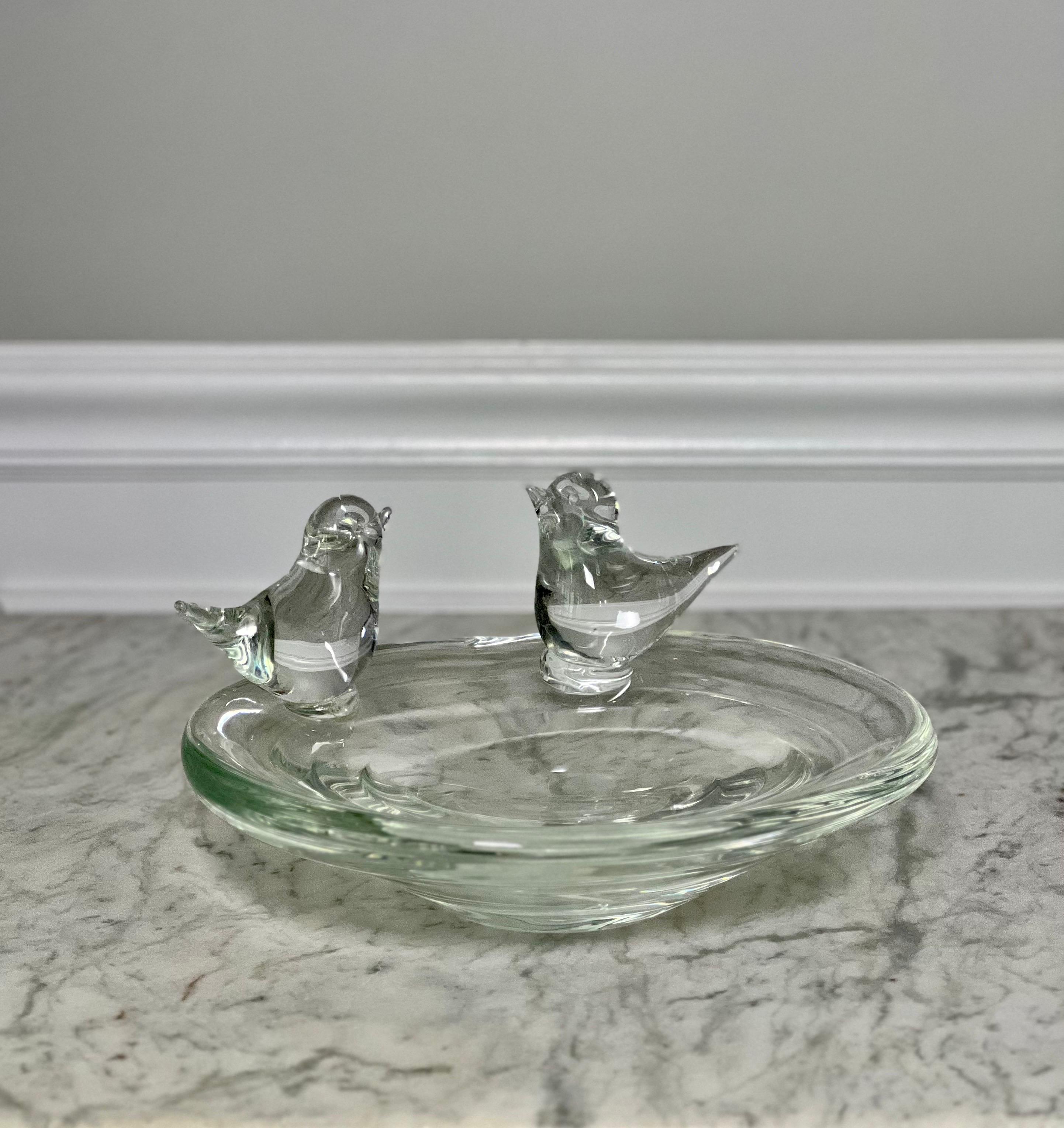 Verre de Murano Licio Zanetti Murano Verre Clair Sculptural Bird Decorated Bowl, Signé en vente