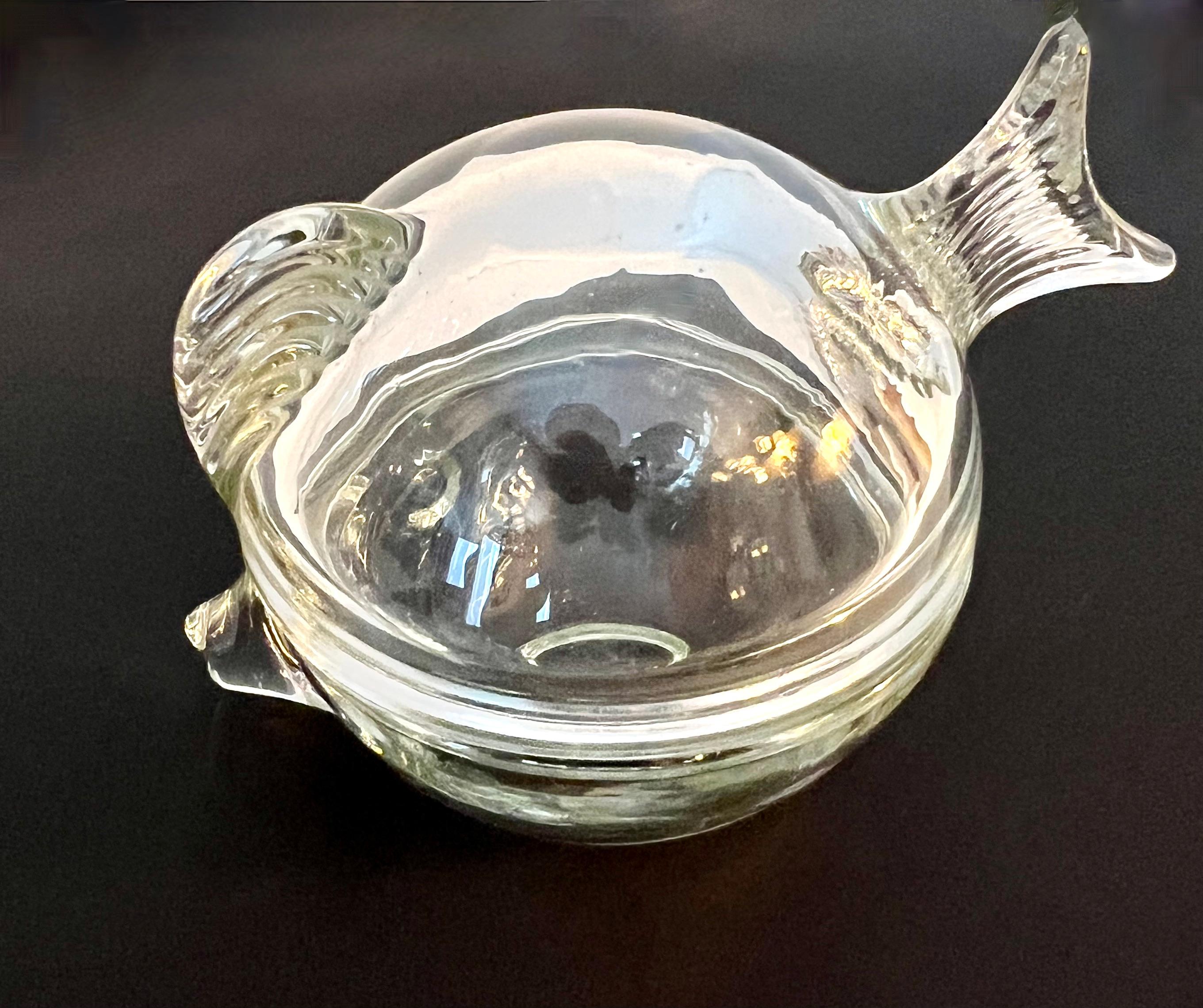Lidded Glass Box in the Shape of a Fish with Fin and Tail In Good Condition In Los Angeles, CA
