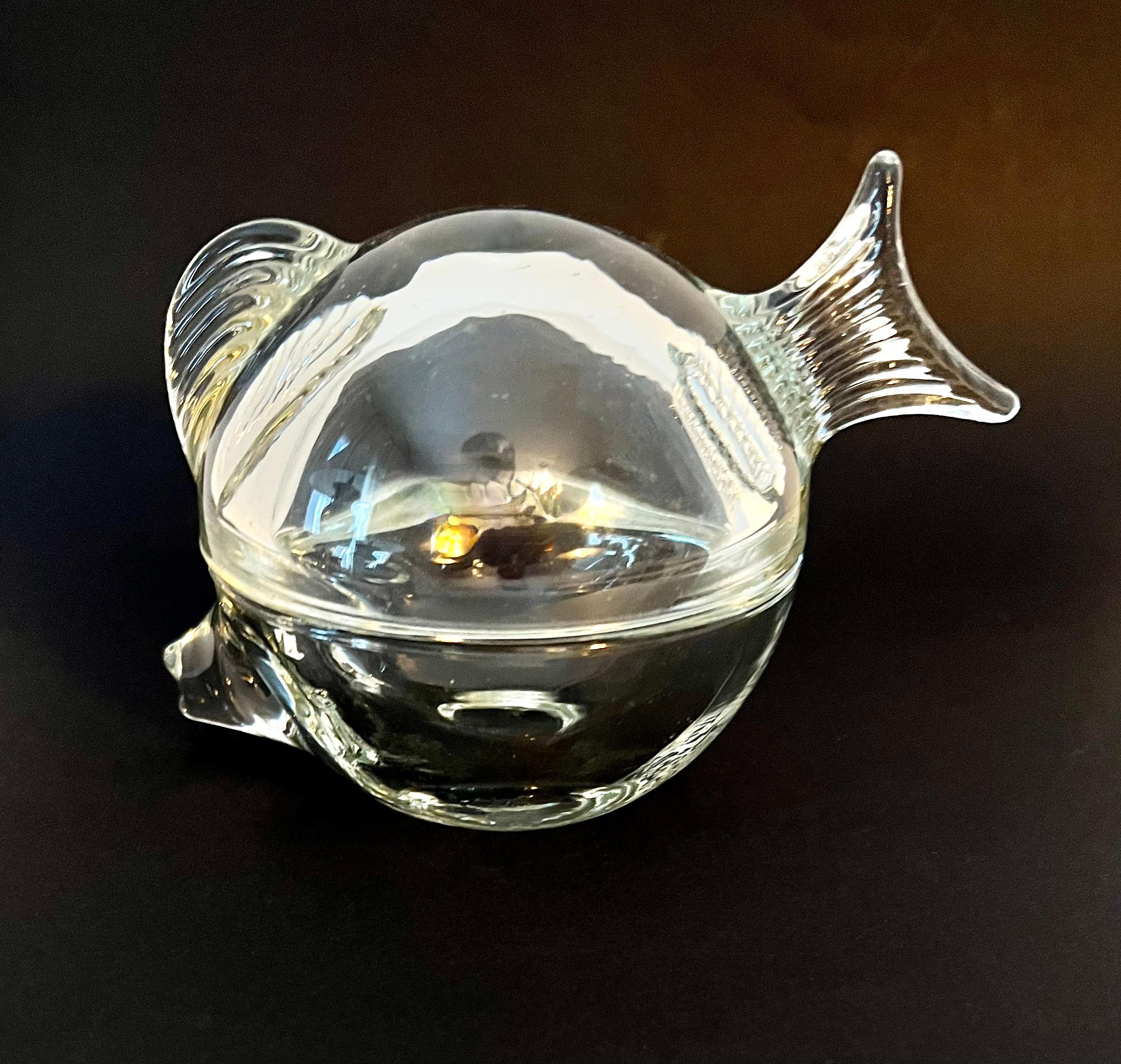 Lidded Glass Box in the Shape of a Fish with Fin and Tail 2