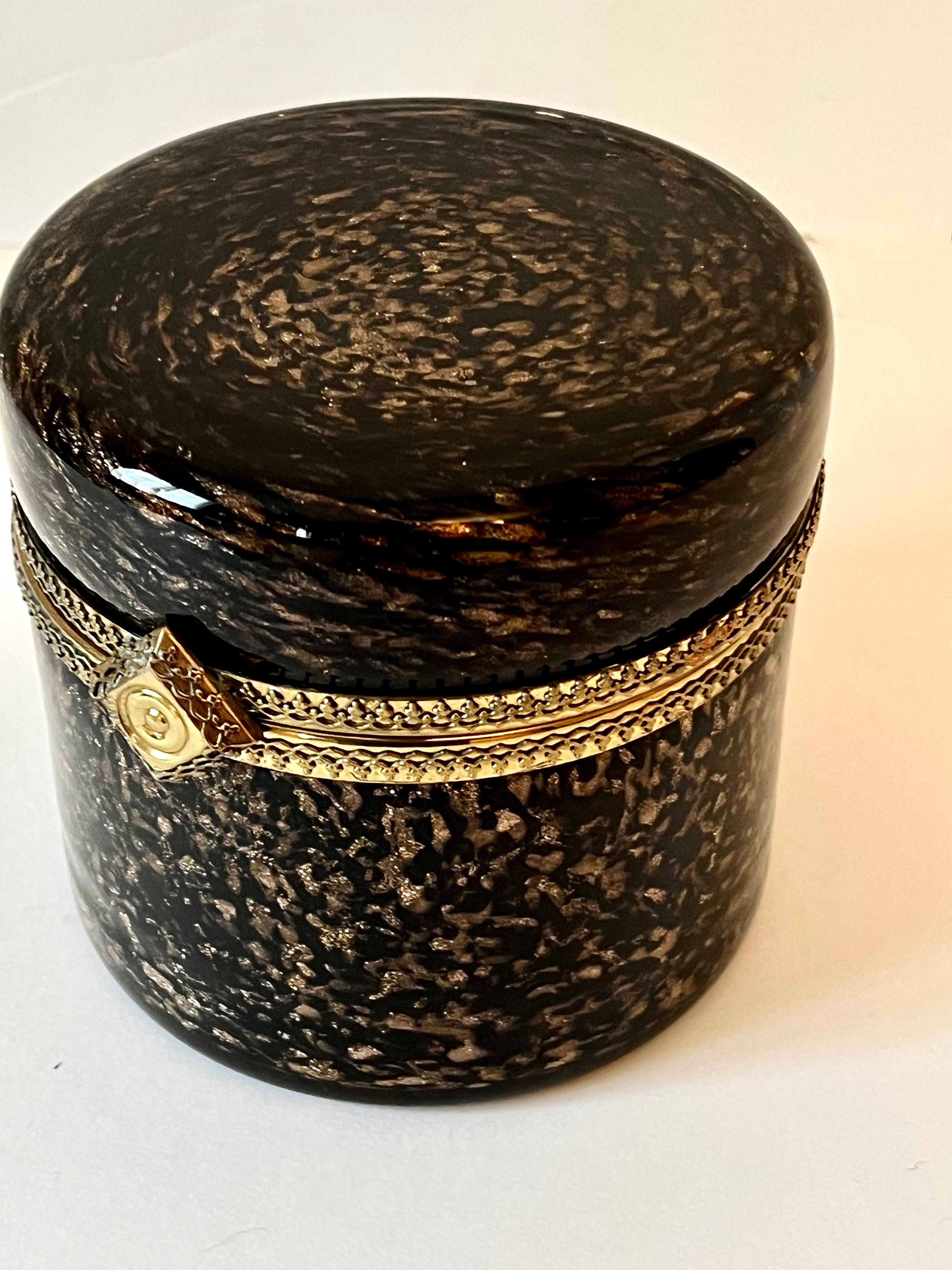 Lidded Italian Murano Tortoise Style and Gold Fleck Glass Box with Brass Closure 3
