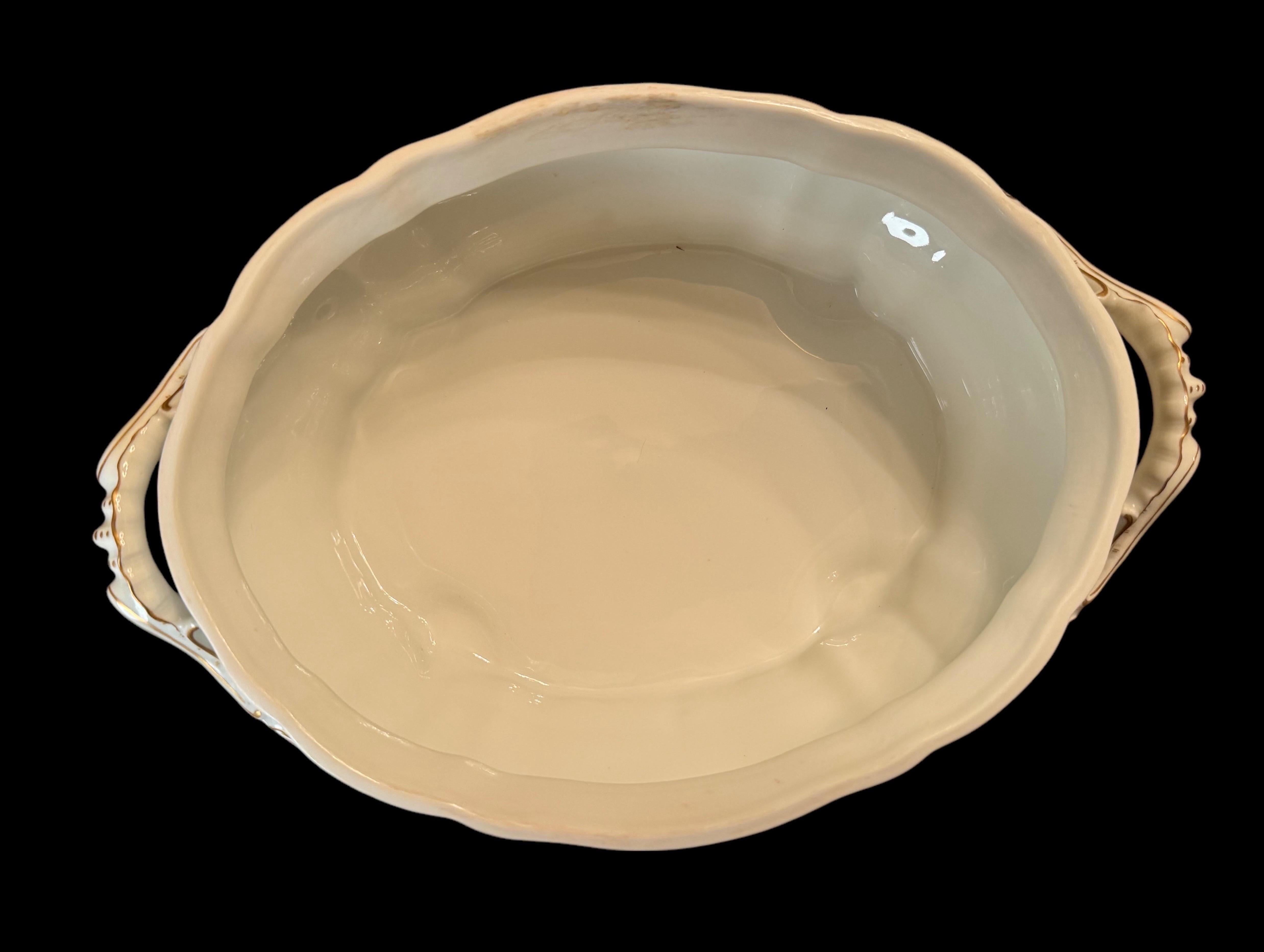 Sopera y fuente con tapa, Nymphenburg, Múnich Alemán Porcelana en venta