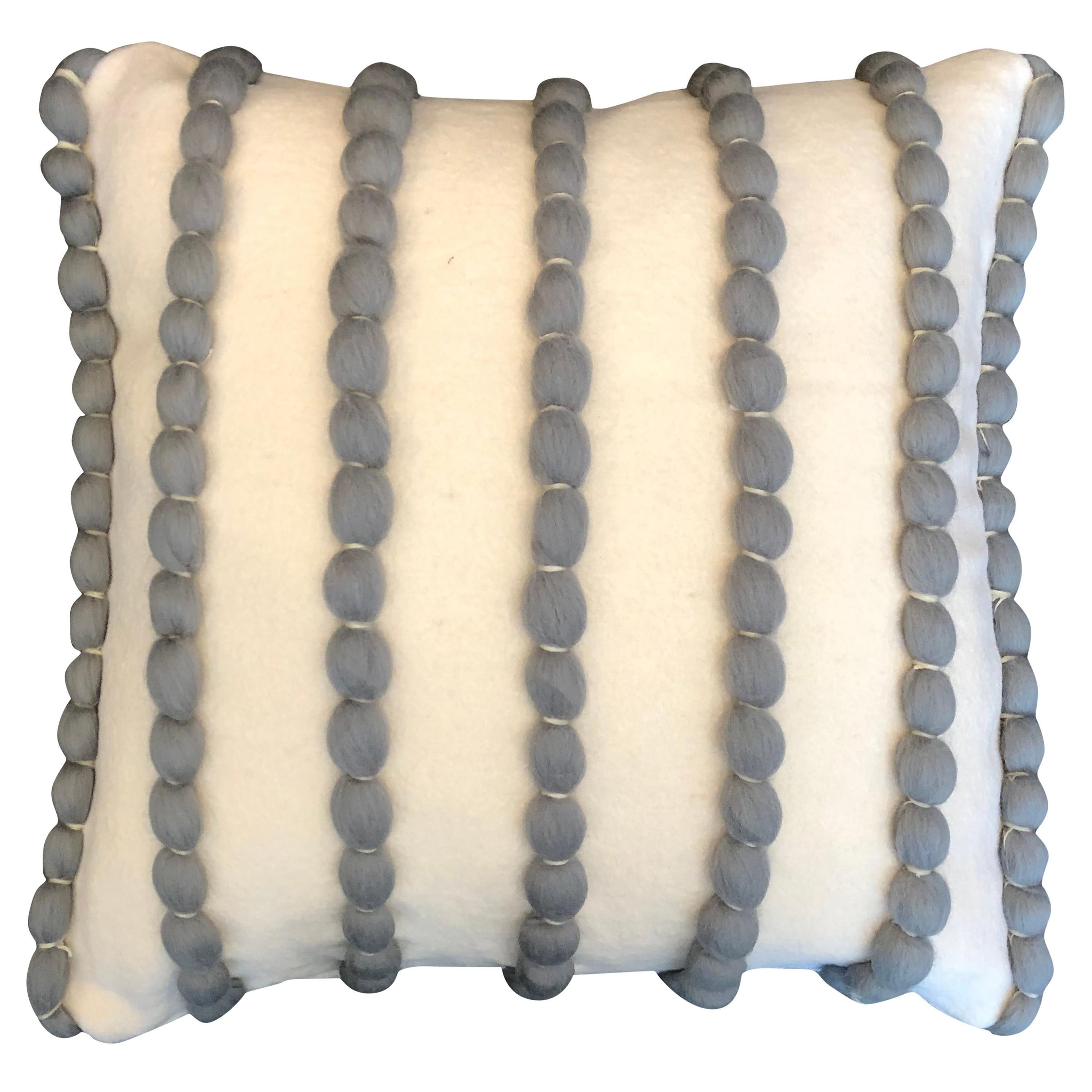 "Lido" White & Grey Wool Pillow Le Lampade For Sale