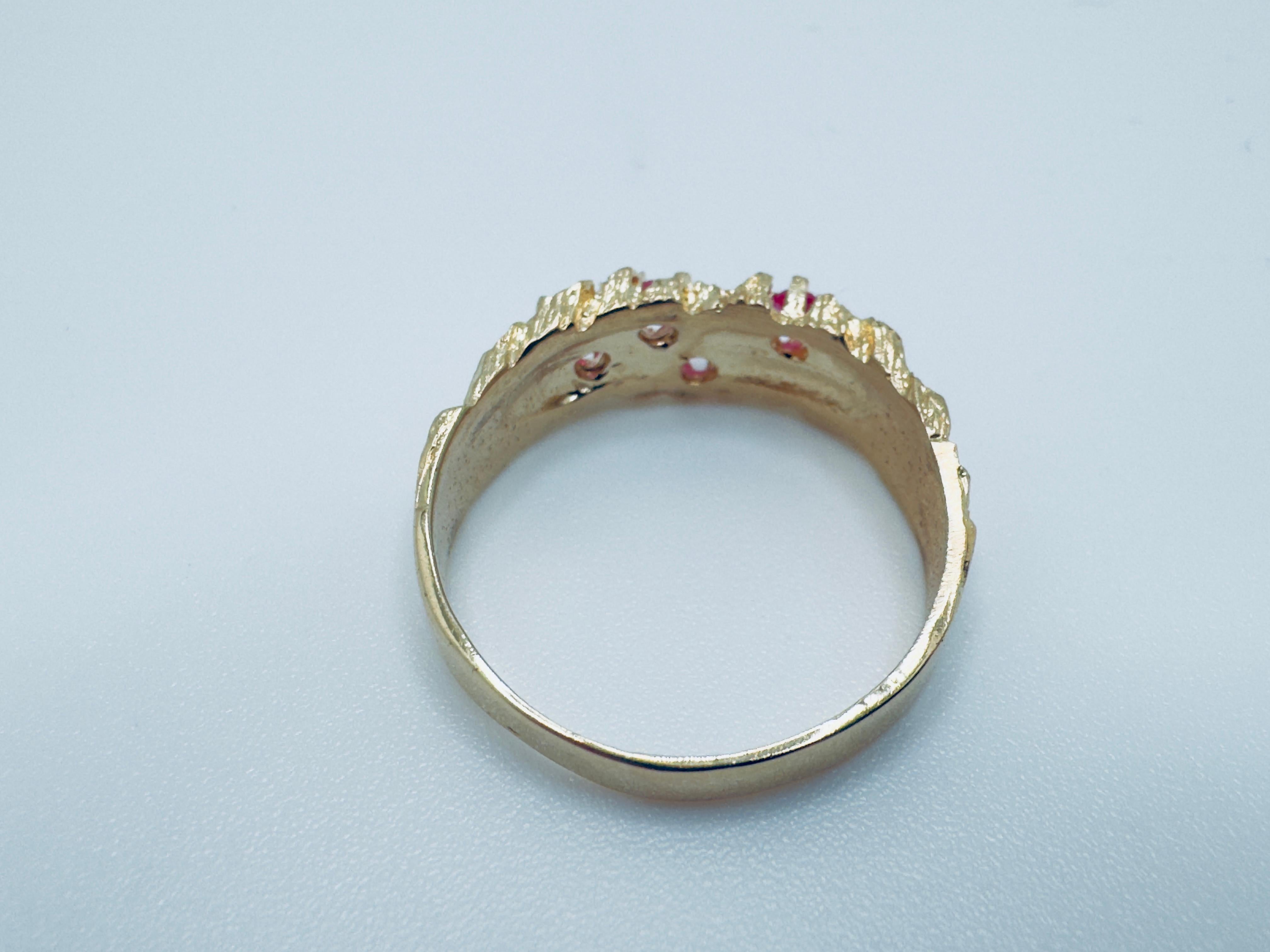 Lids-Style Nugget Ring mit Rubinen für Damen oder Herren im Angebot