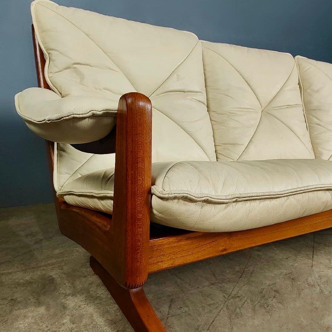 Norwegian Lied Mobler Of Norway Three Seater Leather Teak Sofa Mid Century Vintage Retro