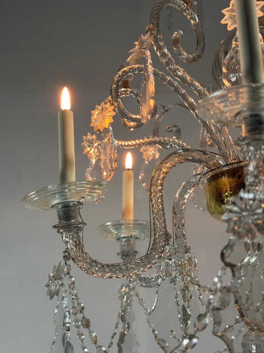 Liégeois Chandelier In Blown Glass And Cut Crystals, 6 Arms Of Light For Sale 2