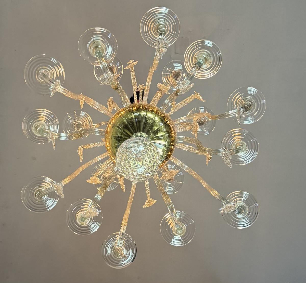 Liégeois Chandelier In Blown Glass, Two Levels Of Light Arms, 18th Century For Sale 5