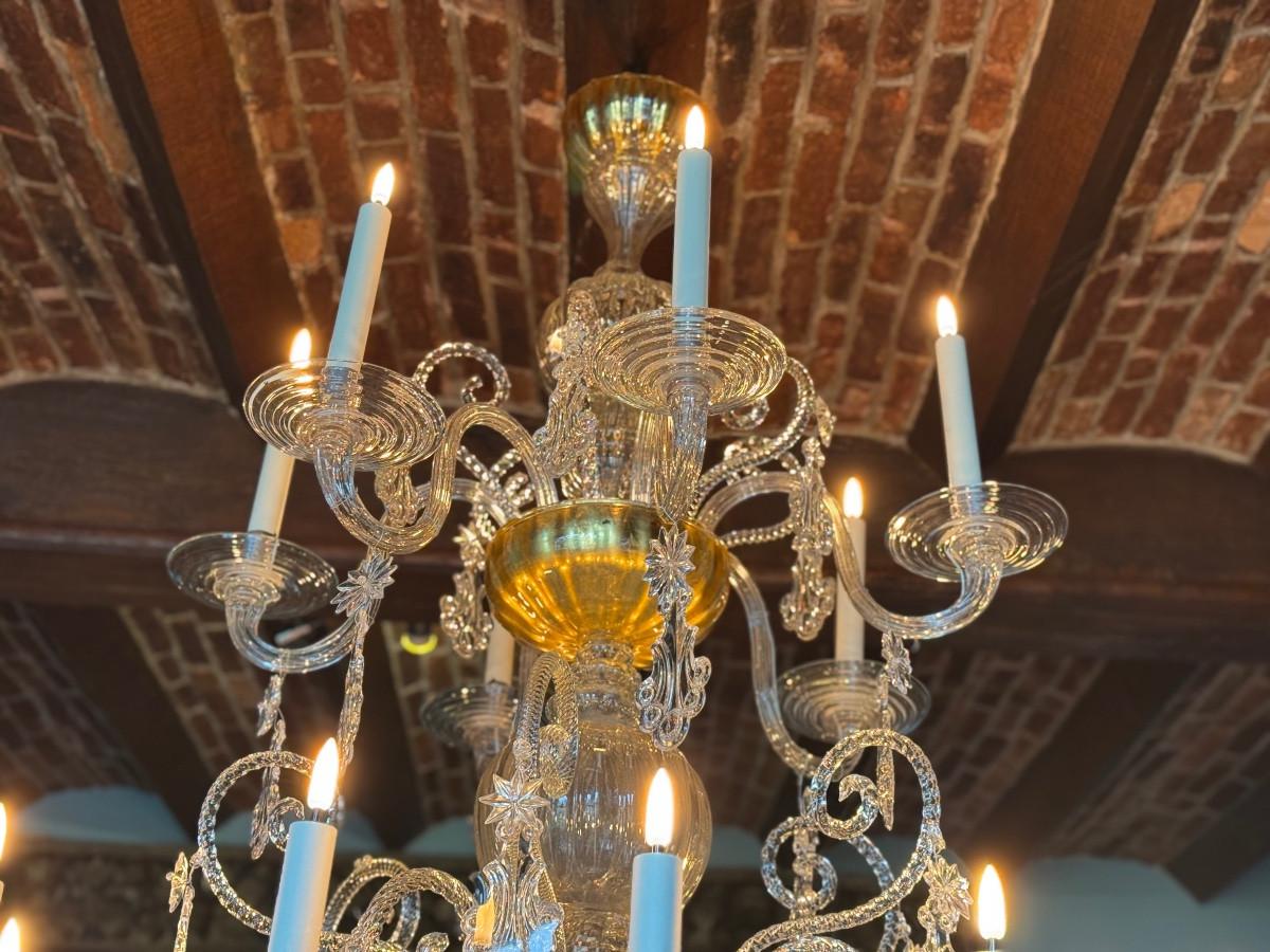 Liégeois Chandelier In Blown Glass, Two Levels Of Light Arms, 18th Century For Sale 1