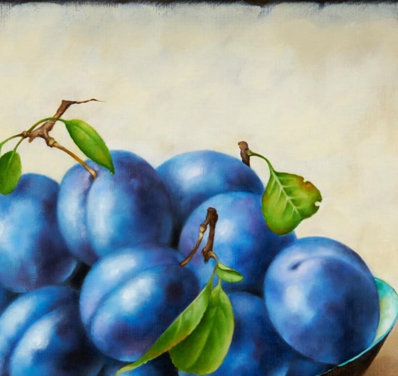 Plums, 2020. Oil on canvas, 30 x 40 cm  - Painting by Liene Liepina 