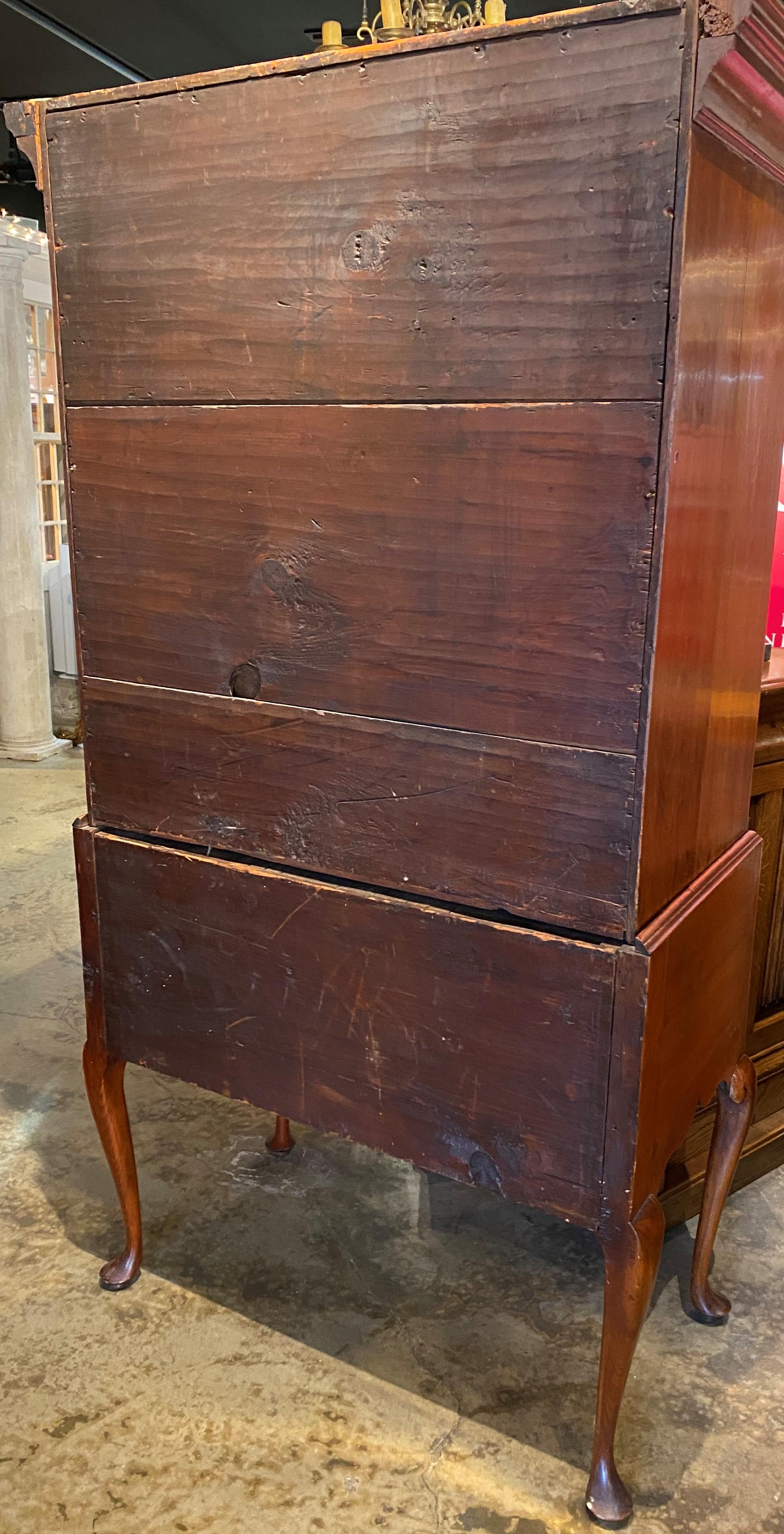 Lieutenant Samuel Pratt's Walnut Highboy, circa 1740 Boston, MA For Sale 11