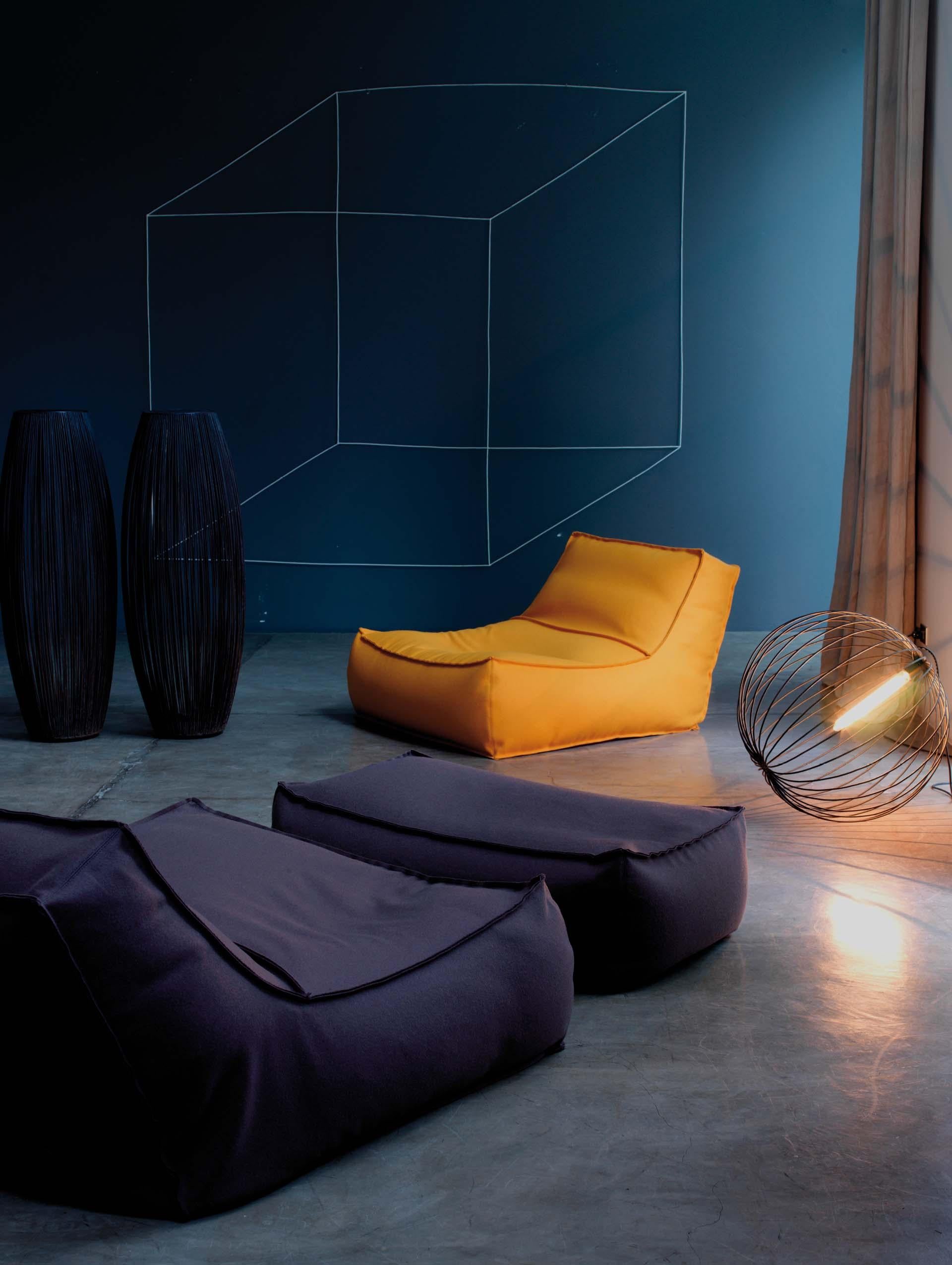 Lievore Altherr Molina Zoe Lounge Chair für Verzelloni Italien (21. Jahrhundert und zeitgenössisch) im Angebot