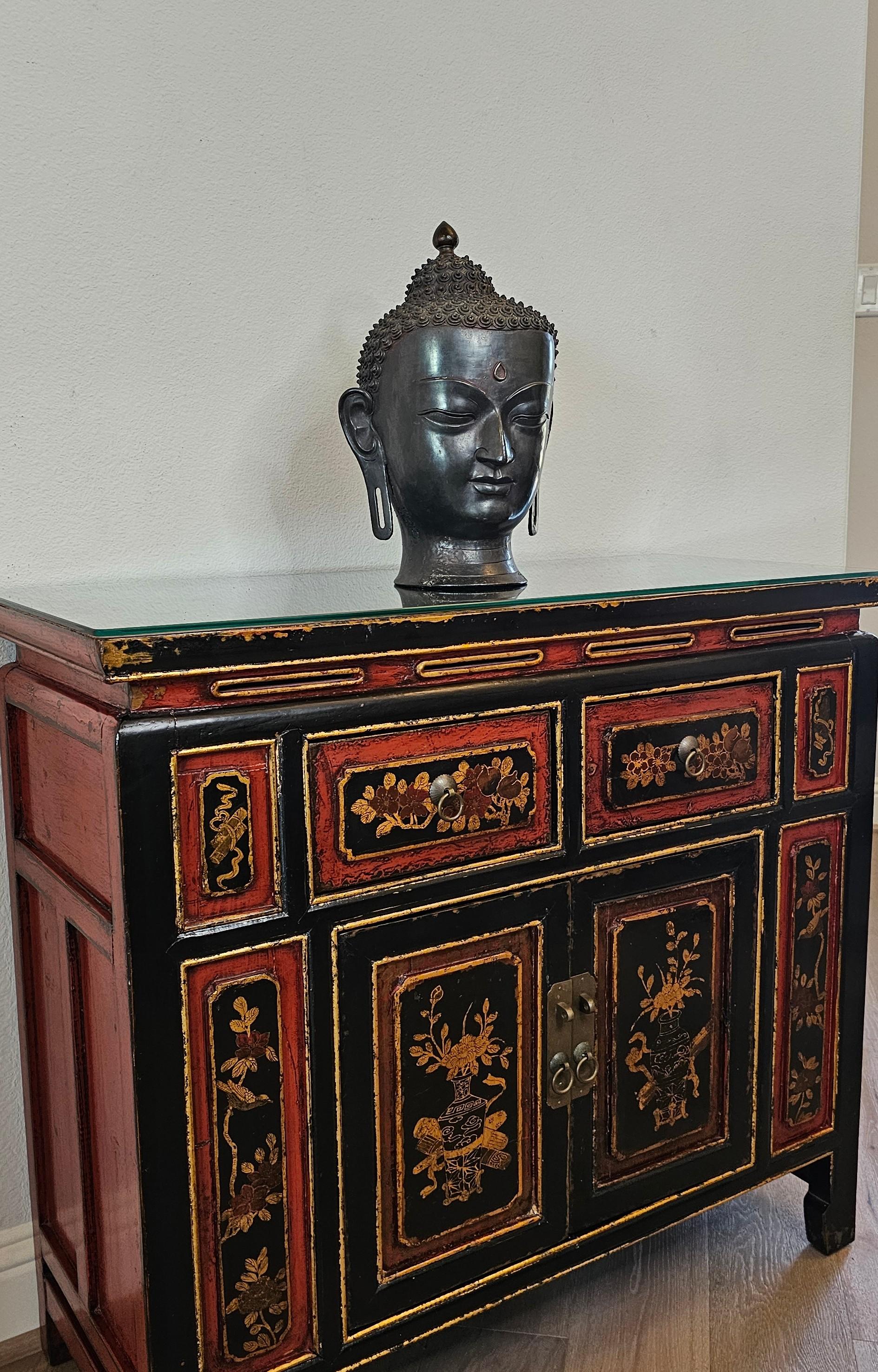 Estatua antigua de bronce de tamaño natural con cabeza de Buda del sur de Asia en venta 9