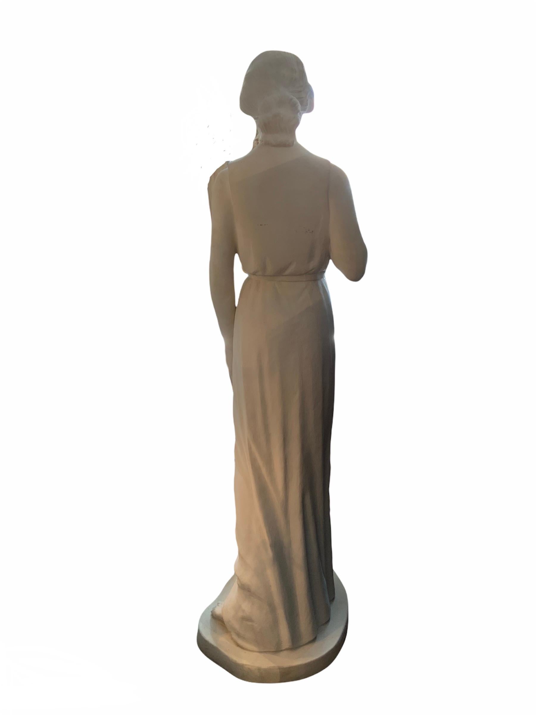Life Size Bonded or Cold Cast Marble Garden Sculpture of a Young Girl In Good Condition For Sale In Guaynabo, PR