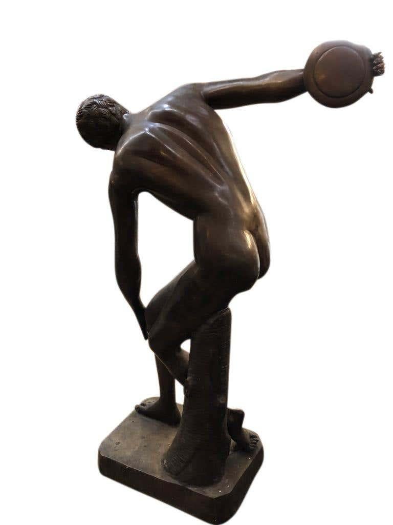 Life-Size Bronze Greek Discus Olympian Statue, 20th Century In Good Condition For Sale In Southall, GB