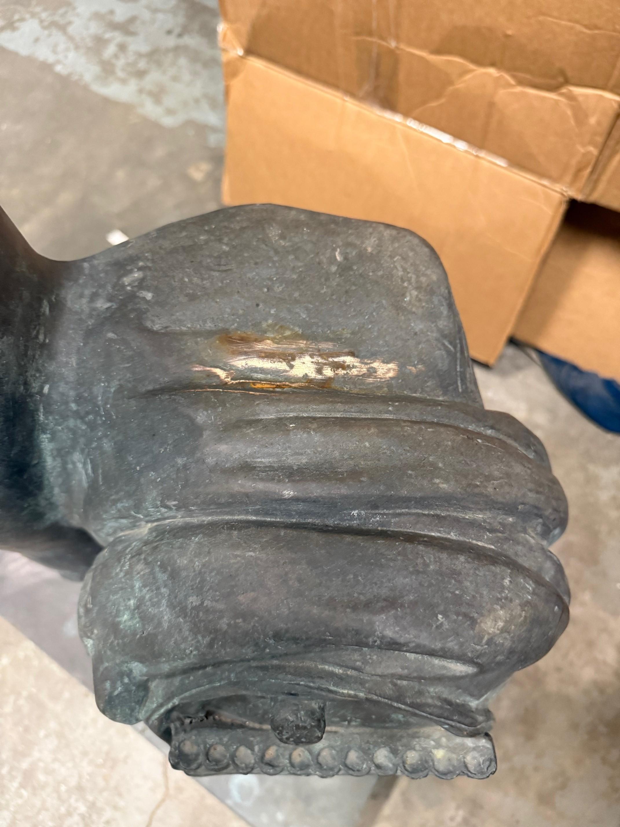 Estatua de Baco desnudo en bronce tamaño natural Dios del Vino y el Jolgorio en venta 12