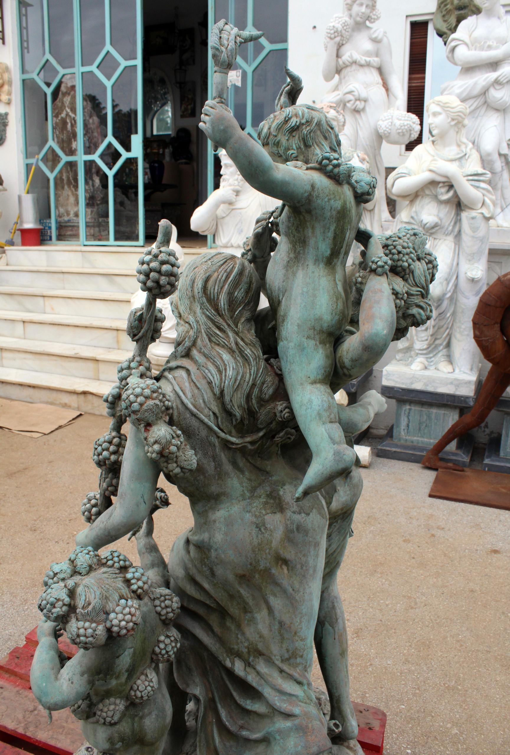 XX secolo Life-Size Bronze Sculptures of Two Ladies with Cherubs in vendita