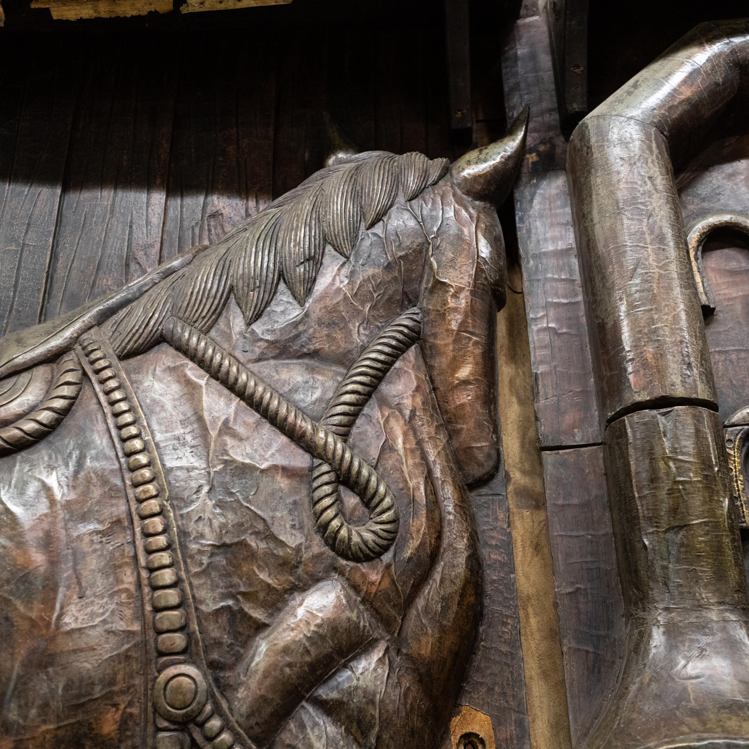 Life-Size Camden Market Bronze Horse Scene For Sale 2