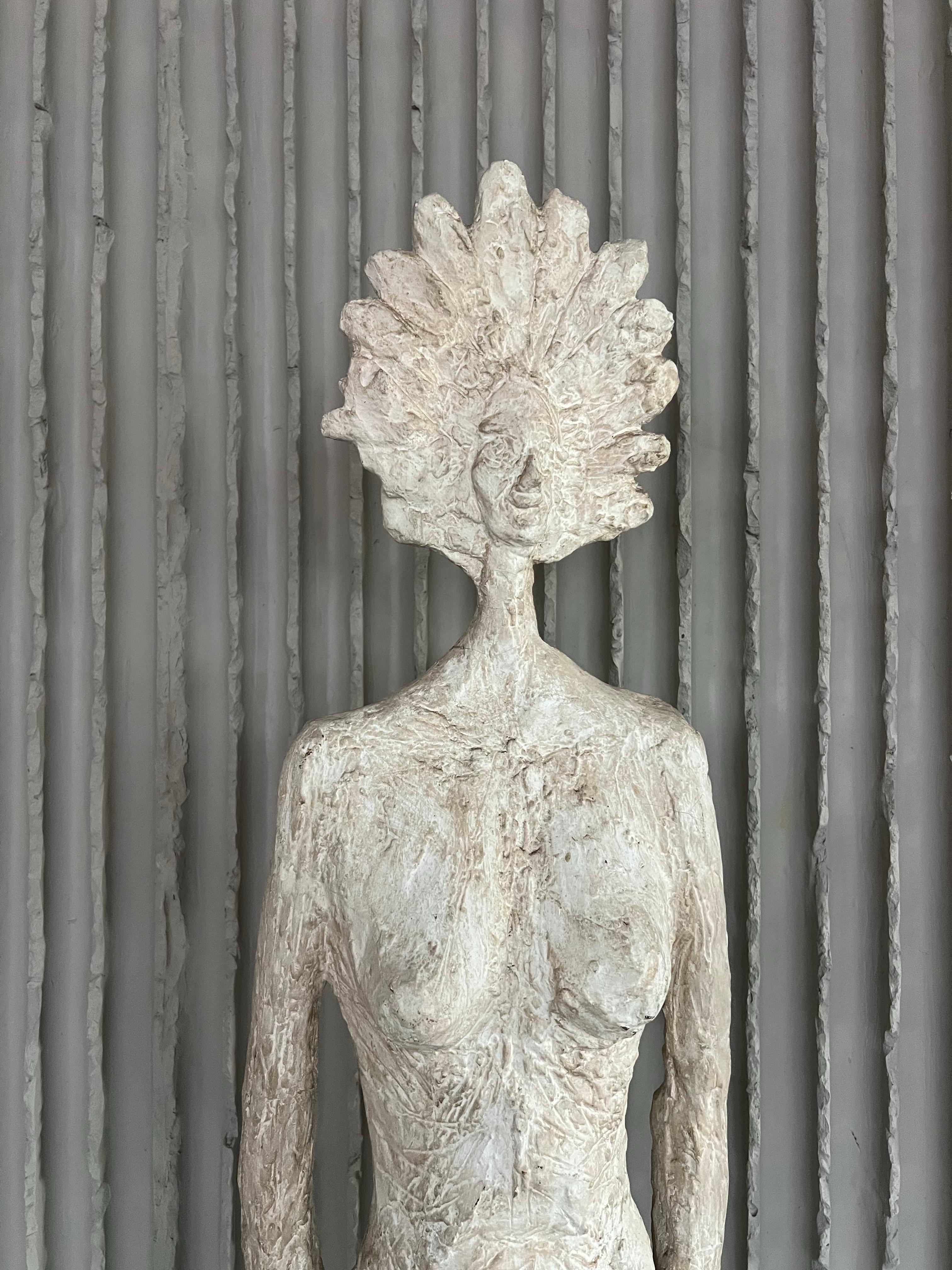 Fibre de verre Sculpture en fibre de verre grandeur nature, dans le style de Giacometti. France, années 1970 en vente