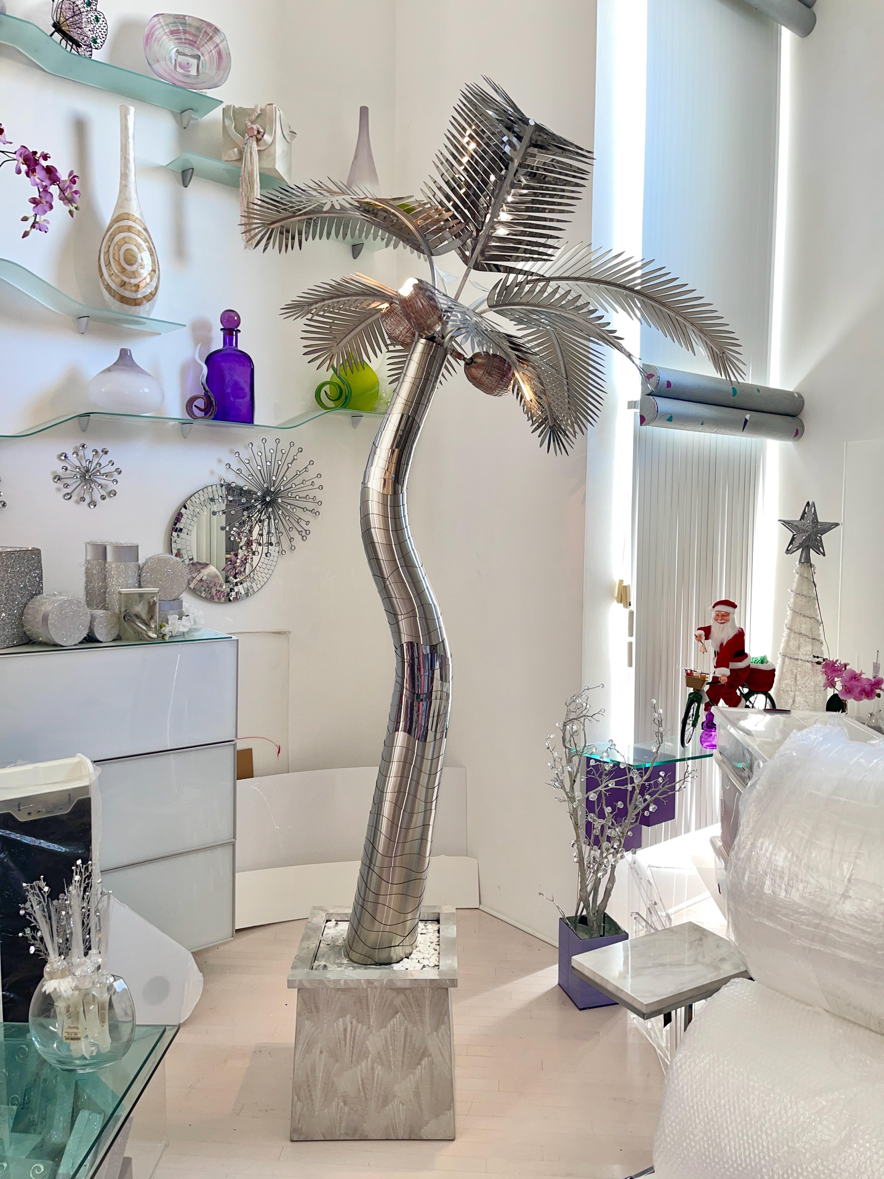 Life Size Illuminated Palm Tree in Stainless Steel In Good Condition For Sale In Hanover, MA