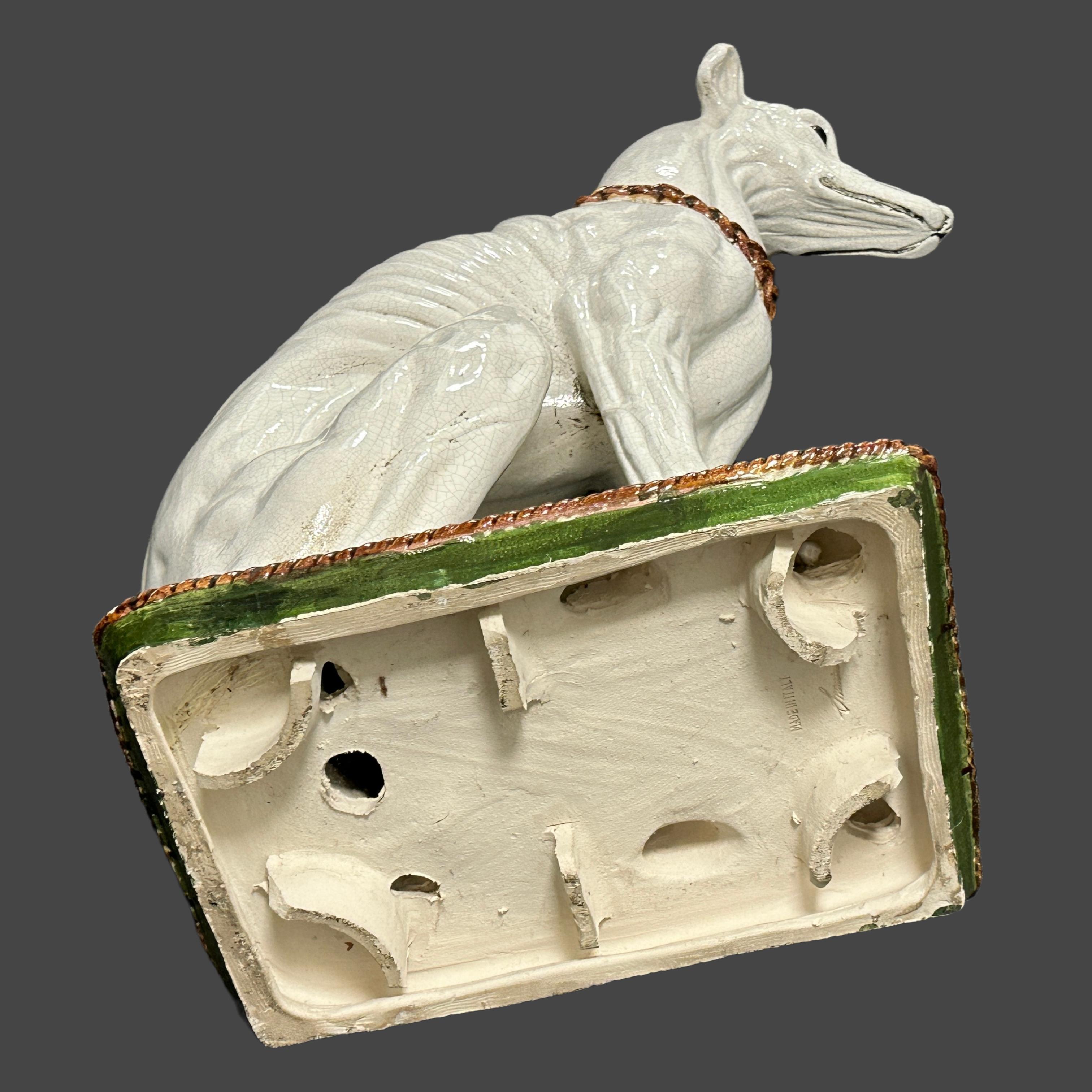Statue de chien en majolique Galgo Greyhound italien grandeur nature Figurine Vintage, 1960s en vente 6