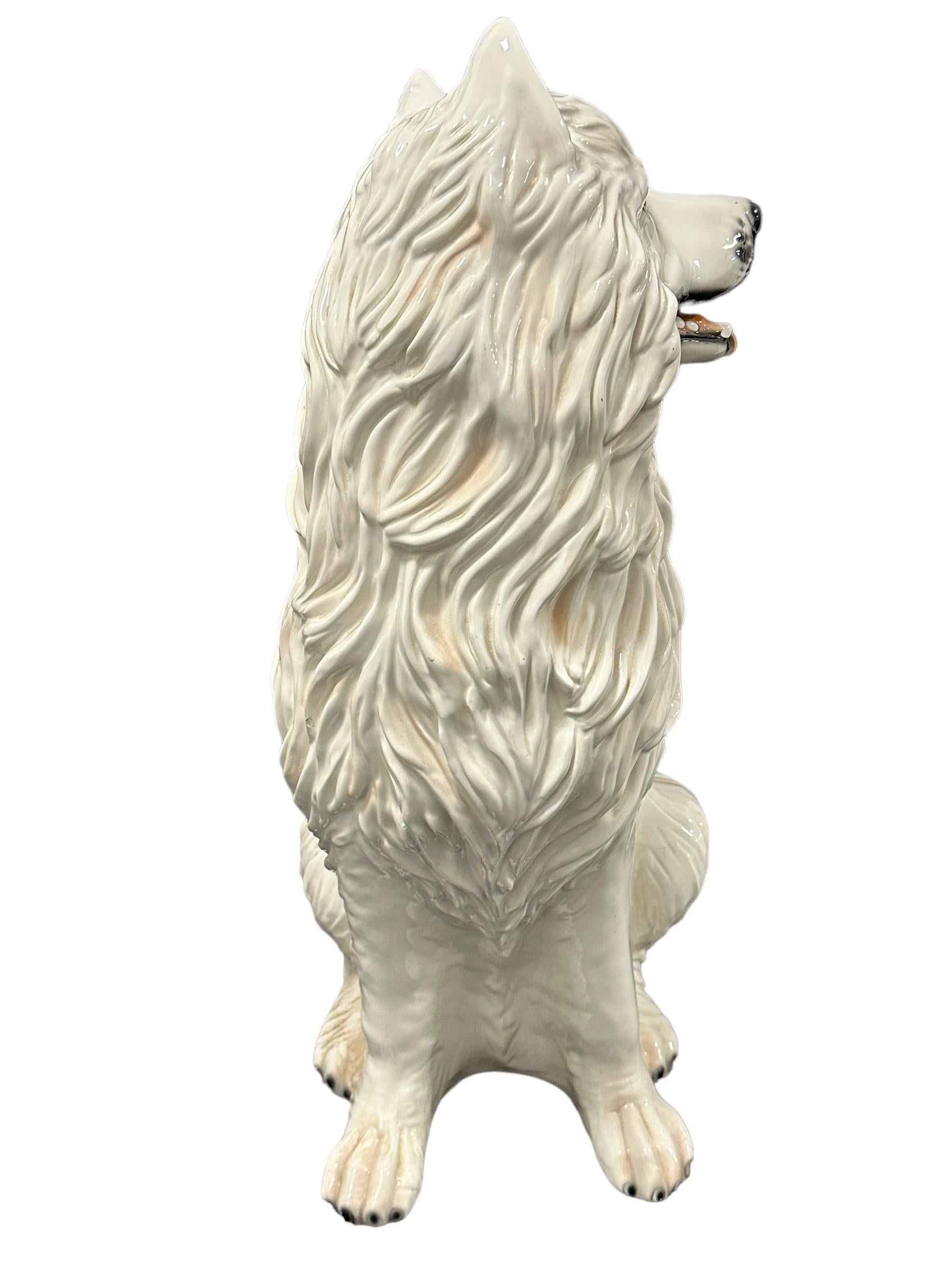 Italienische sitzende Majolika-Keramik-Statue-Figur eines Hundes in Lebensgröße, Vintage, 1980er Jahre (Ende des 20. Jahrhunderts) im Angebot