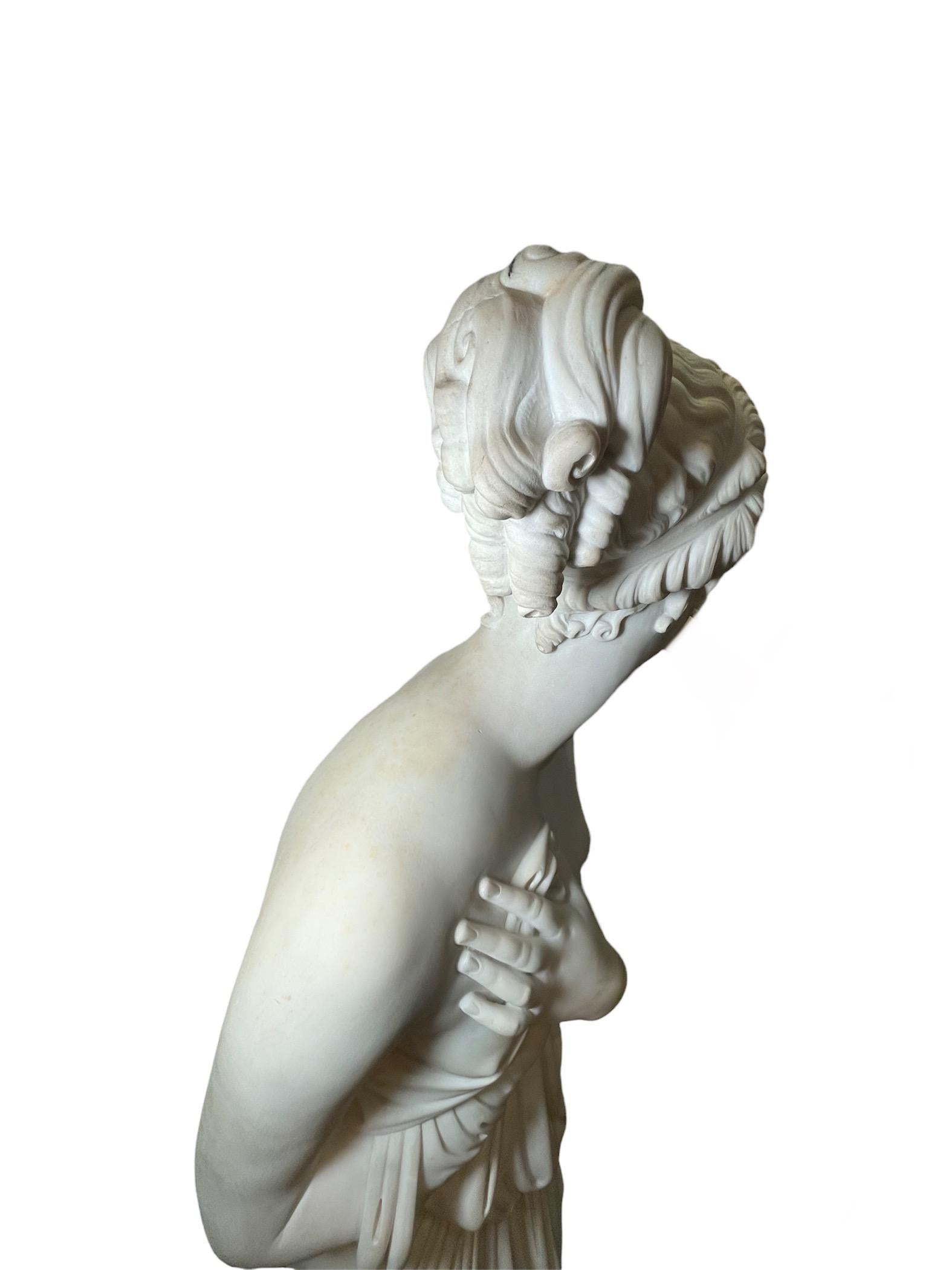 Sculpture en marbre grandeur nature de Vénus d'après La Venus Italica en vente 5