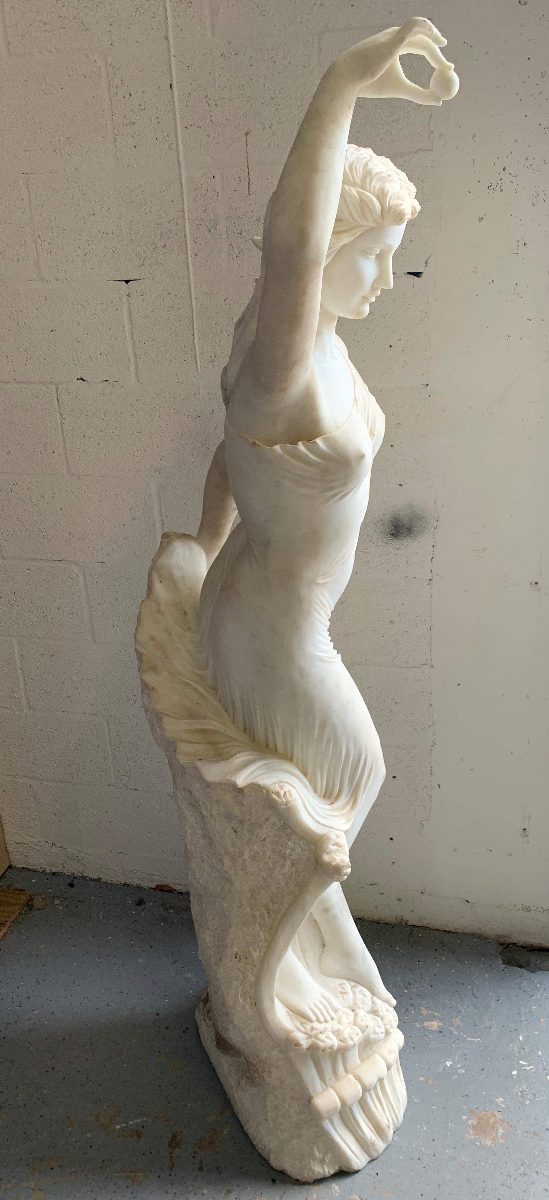 Life-Size Marble Sculpture of Venus with Pearl, Provenance Celine Dion 1
