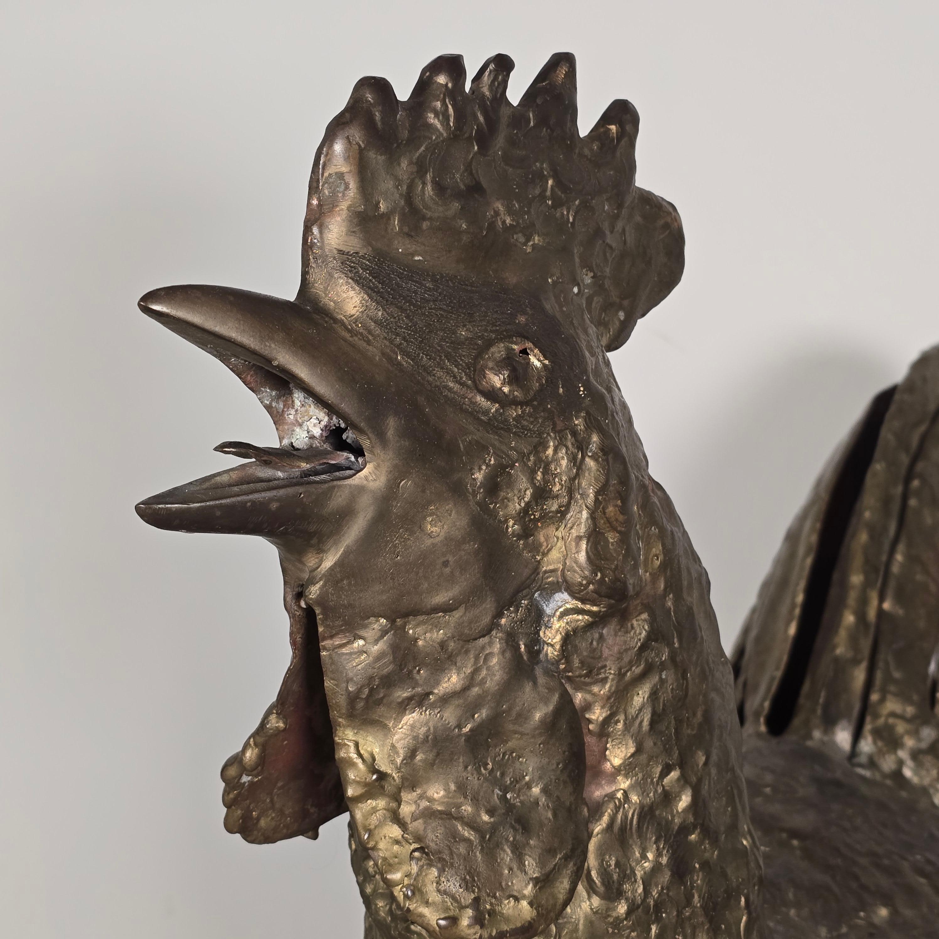 Scultura di gallo in bronzo battuto a mano, a grandezza naturale, Coates, circa anni '60 In condizioni buone in vendita a Kilmarnock, VA