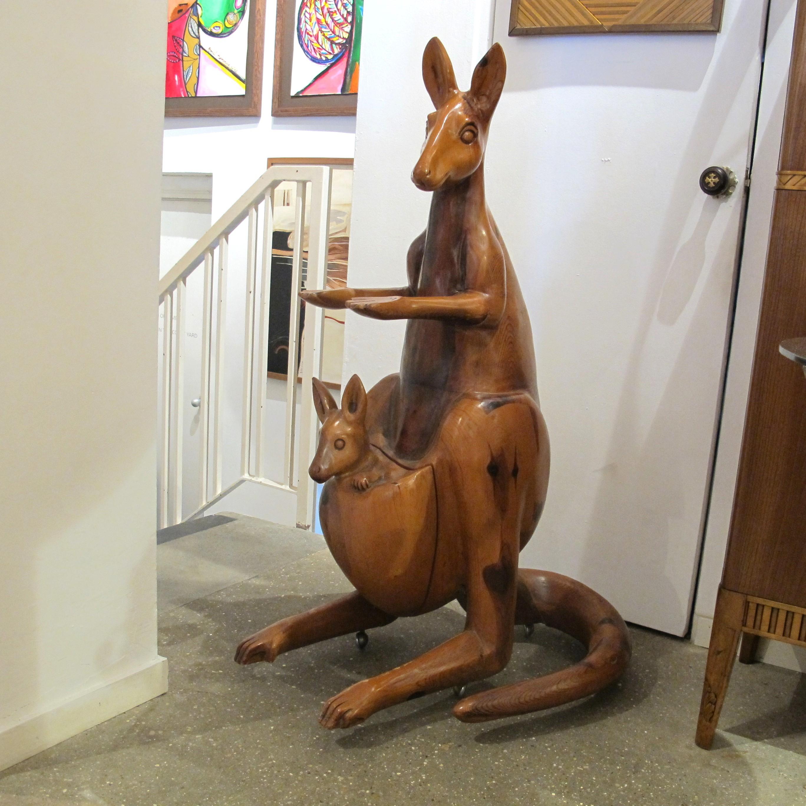 Life-Size Oak Kangaroo Sculpture on Wheels, Spain, 1960s mediados del siglo XX en venta