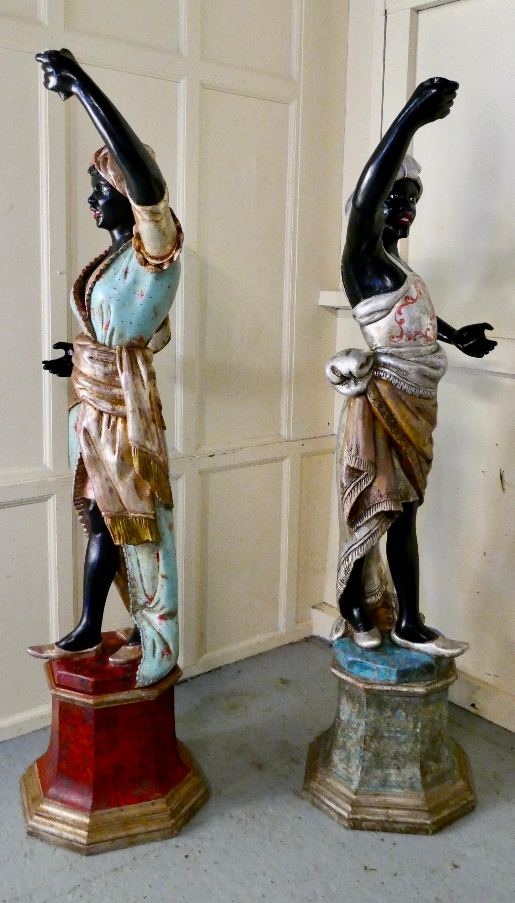 Life size Pair of 19th Century Italian Carved Wooden Statues  For Sale 9