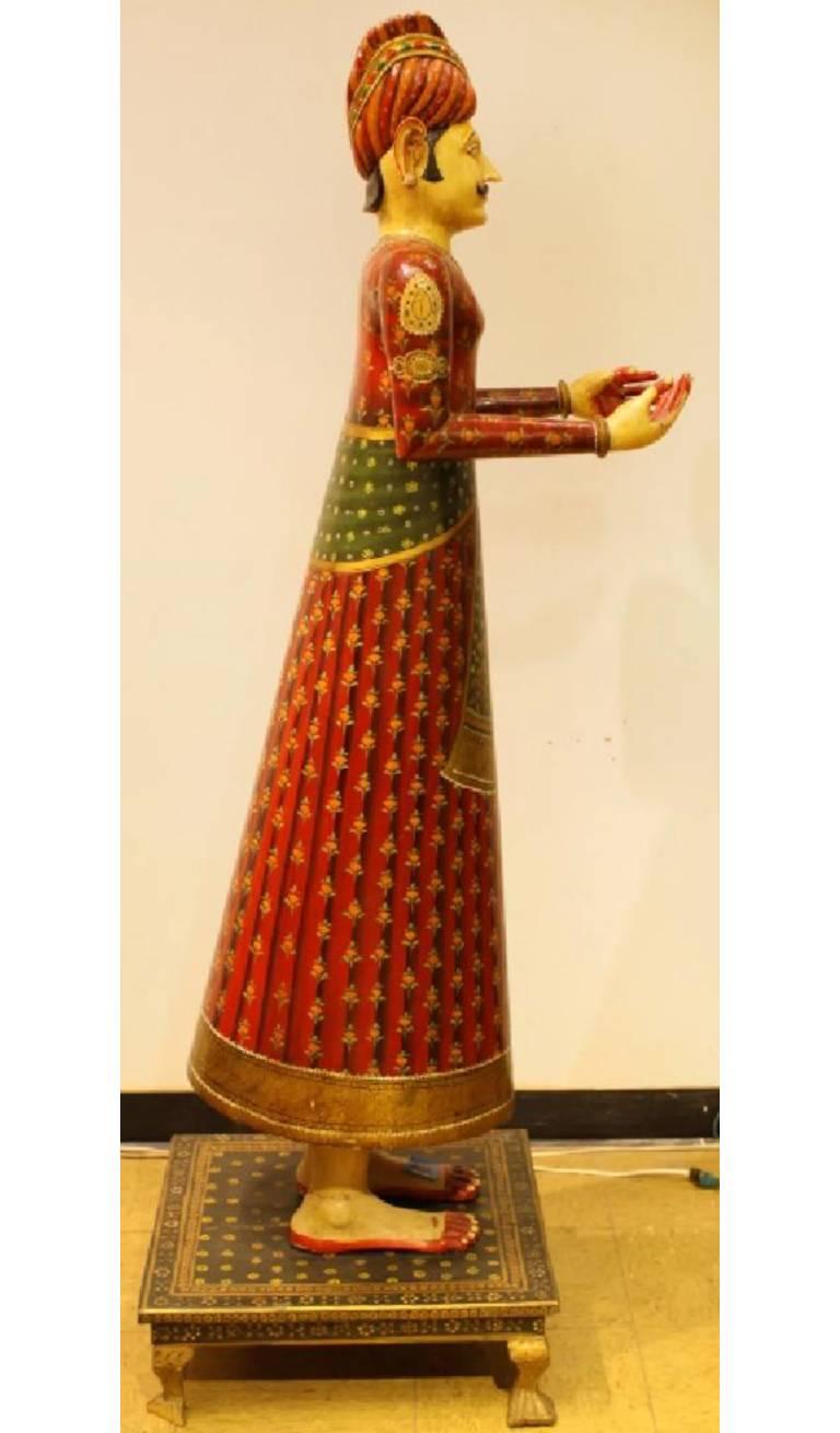 Lifesize Pair of Antique Hand-Painted Indian Figures Dolls Maharaja and Maharani 4