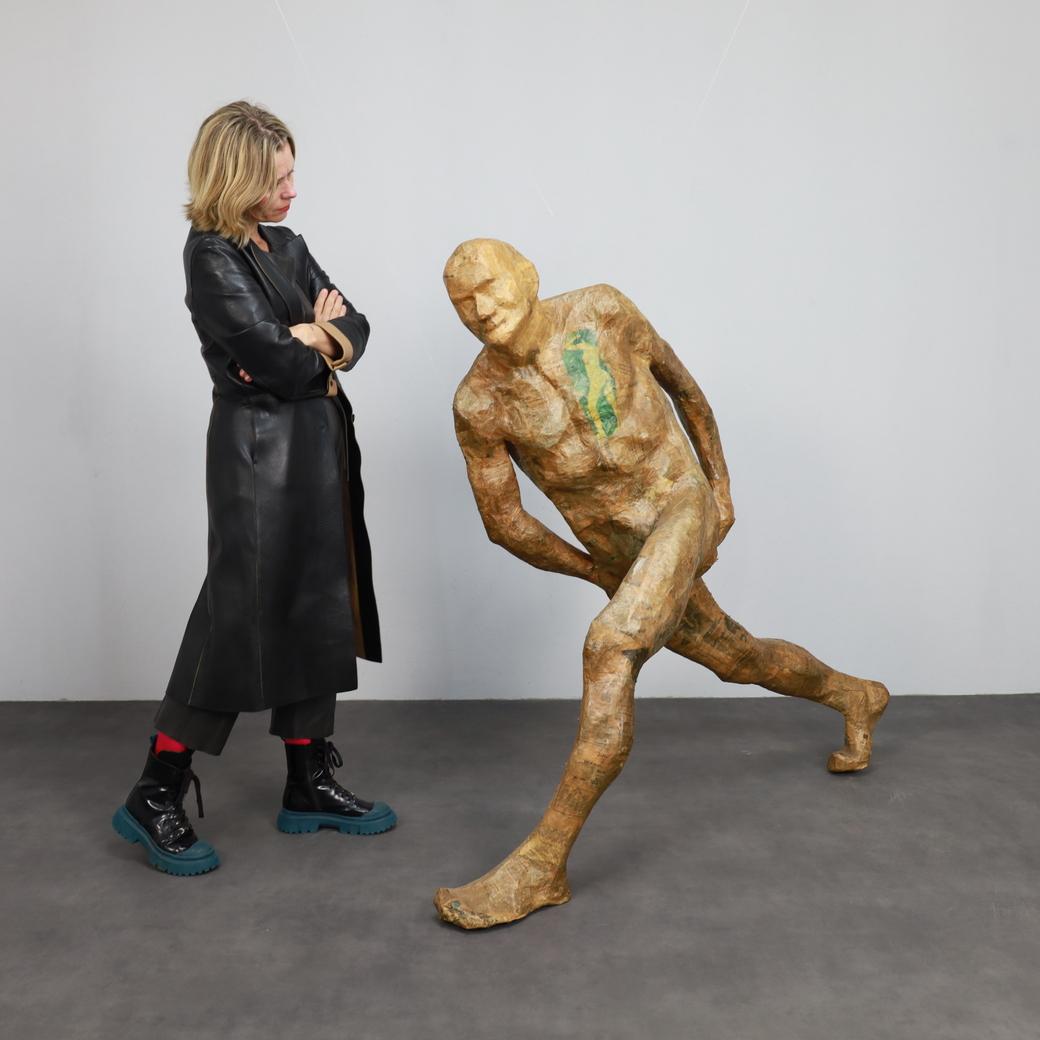 Lebensgroße Skulptur 