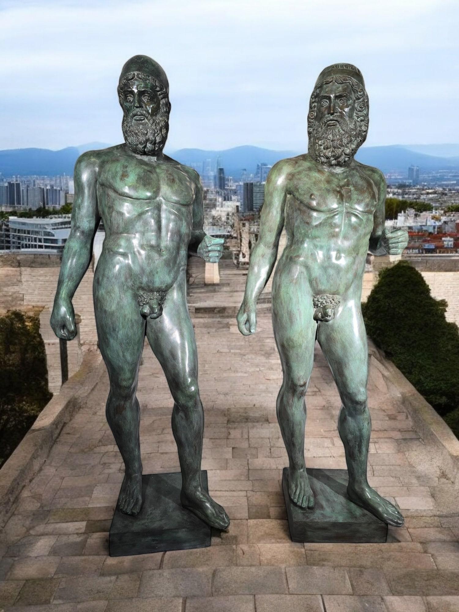 Sculptures grandeur nature de 180 cm des Guerriers de Riace, 1980, Bronzes en vente 10
