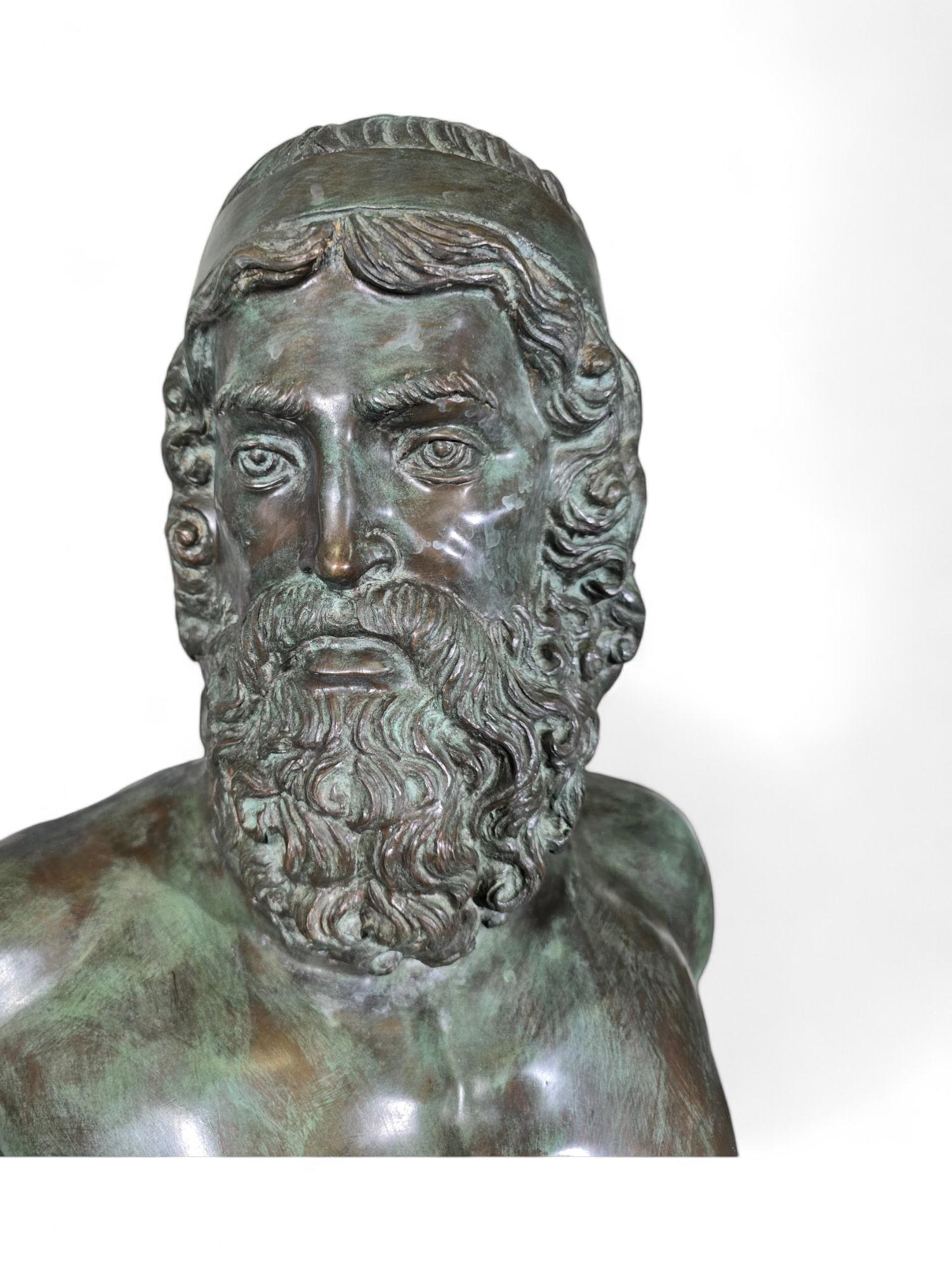 Sculptures grandeur nature de 180 cm des Guerriers de Riace, 1980, Bronzes en vente 4
