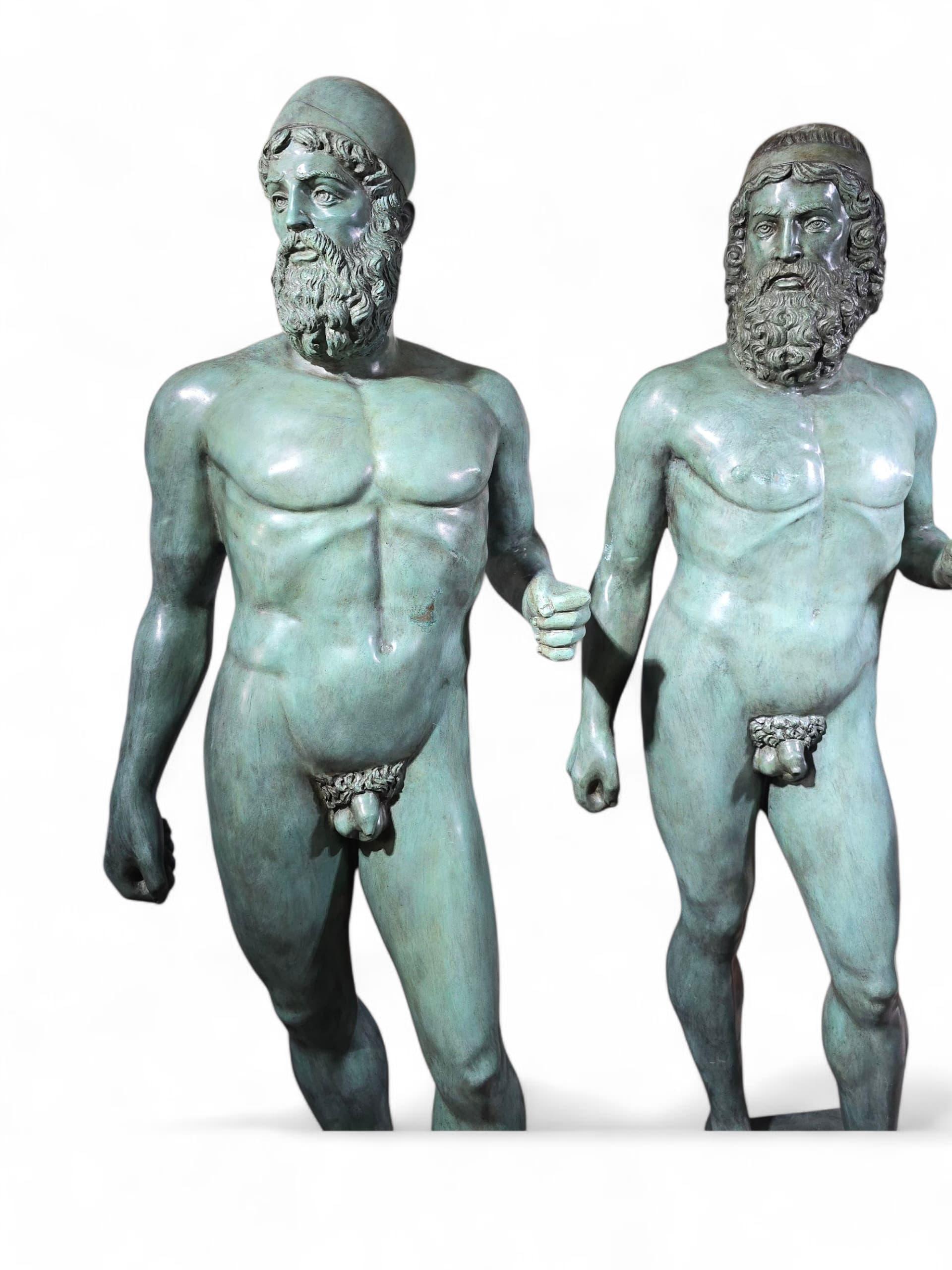 Esculturas de tamaño natural 180cm de los Guerreros de Riace, Bronces en venta 8